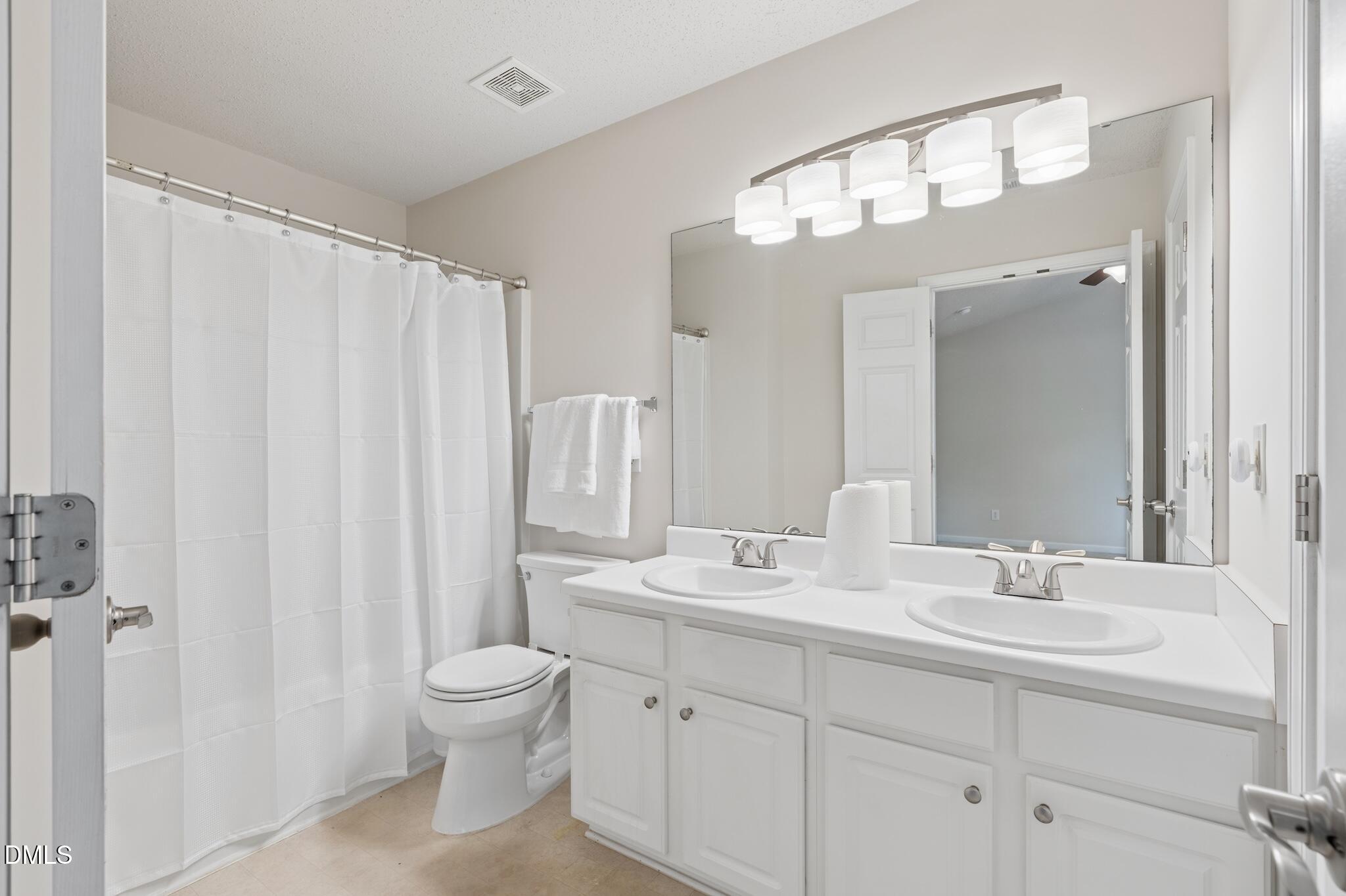 508 Canyon Lake Circle Property Photo 29