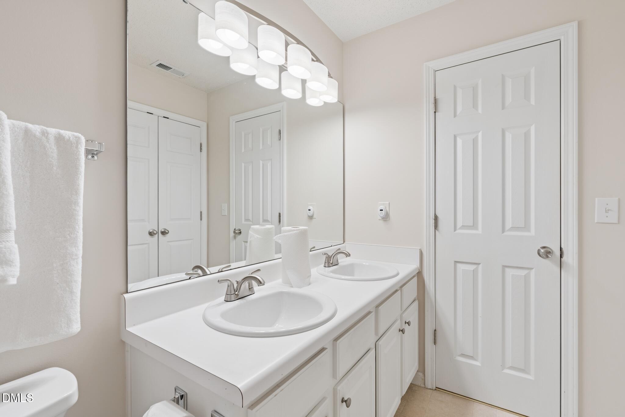 508 Canyon Lake Circle Property Photo 30