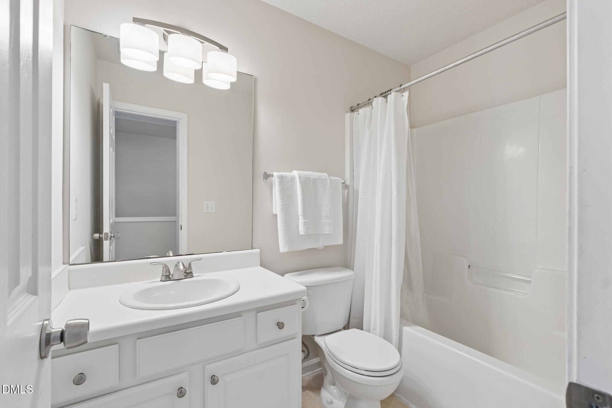 508 Canyon Lake Circle Property Photo 35