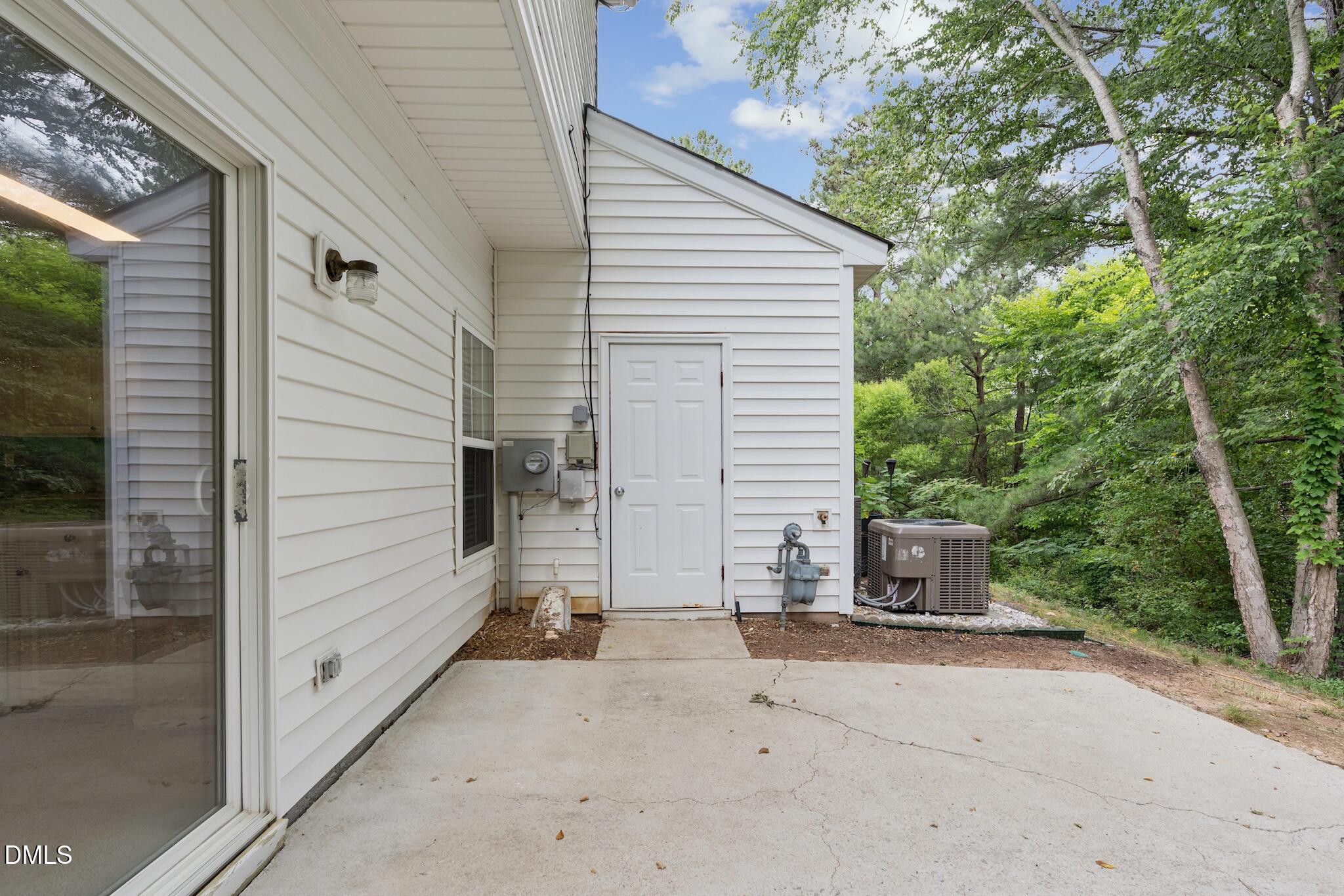 508 Canyon Lake Circle Property Photo 41