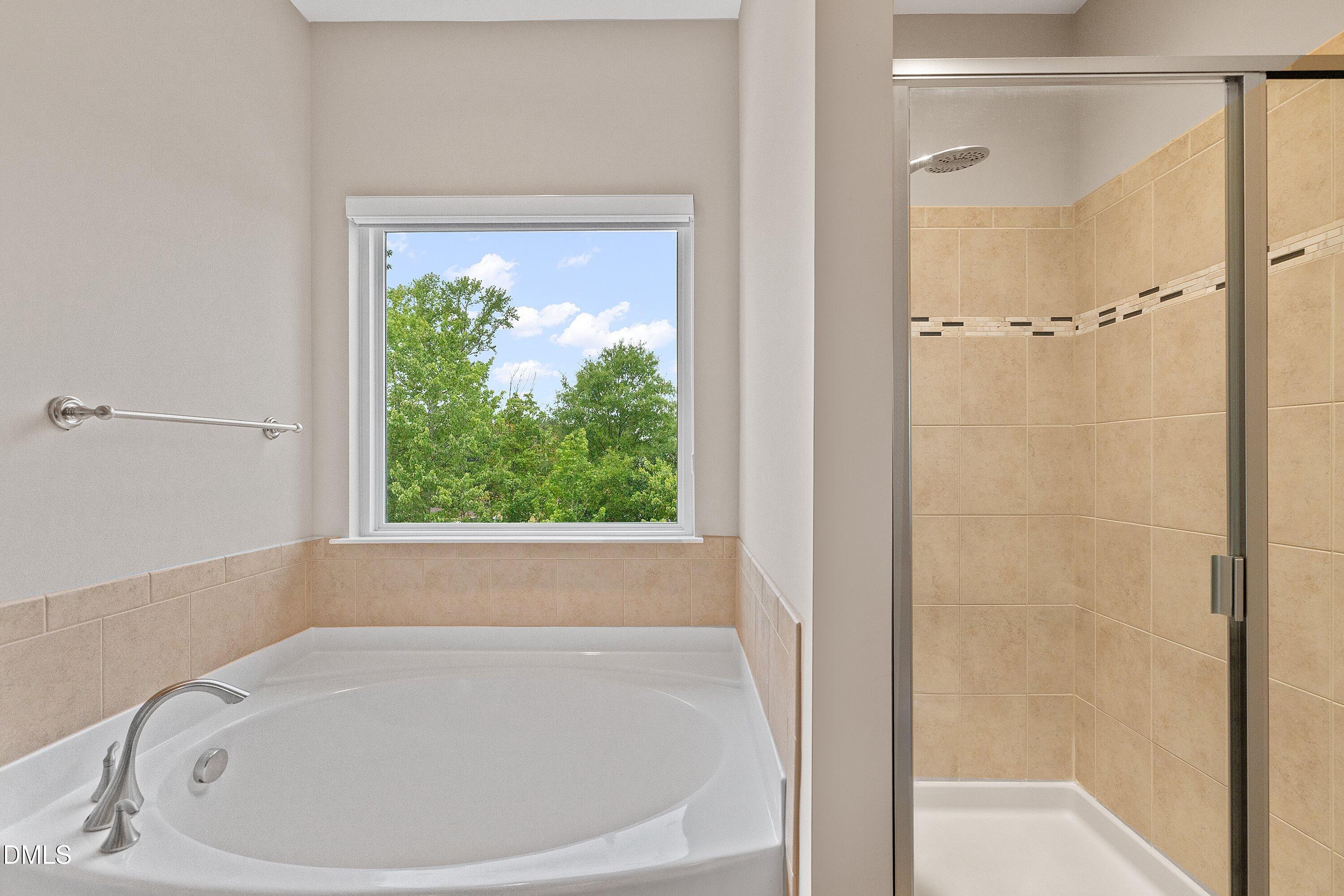 4962 Highcroft Drive Property Photo 31