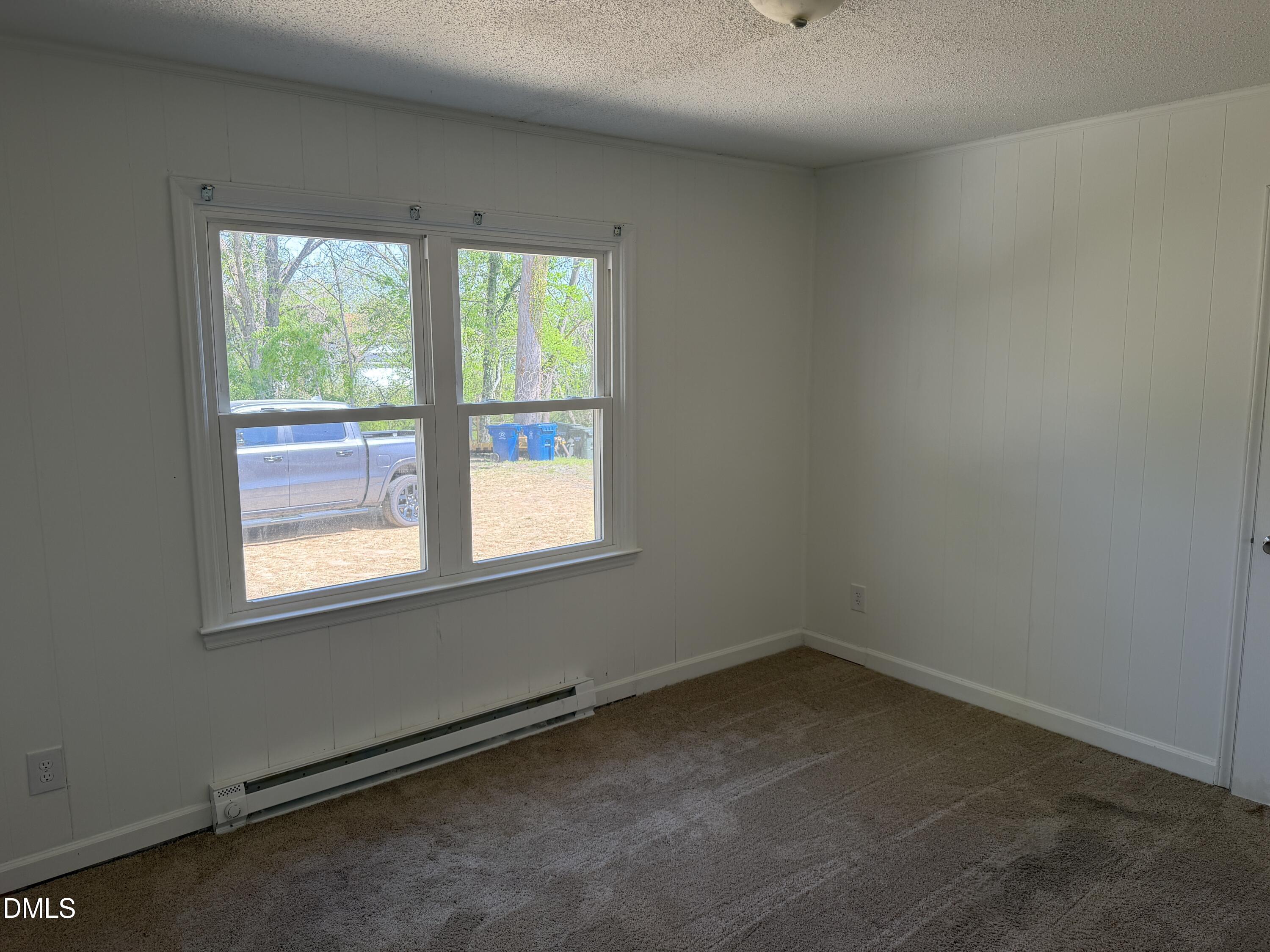 719 Holloway Street Property Photo 9
