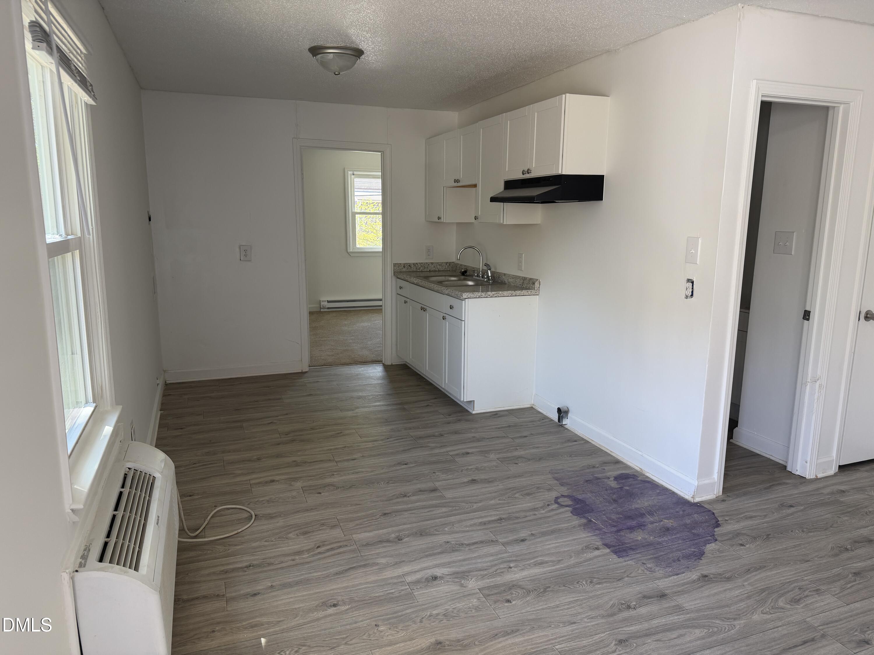 719 Holloway Street Property Photo 10