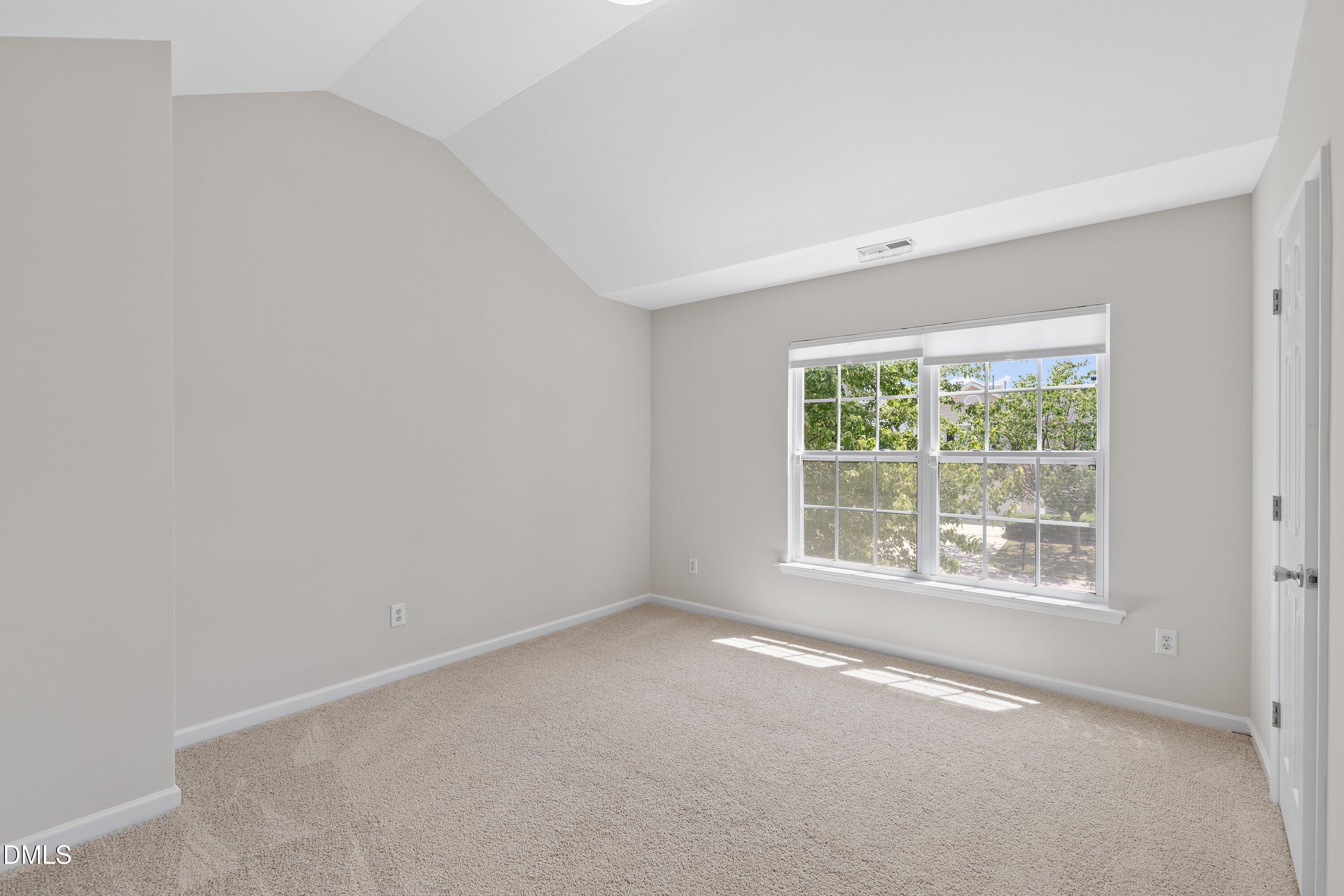 1546 Brown Owl Drive Property Photo 29