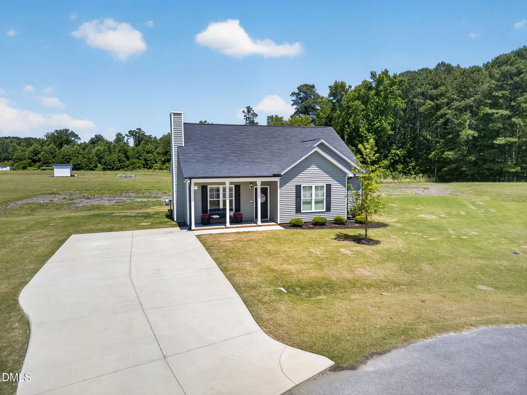 57 Overdrift Court Property Photo 2