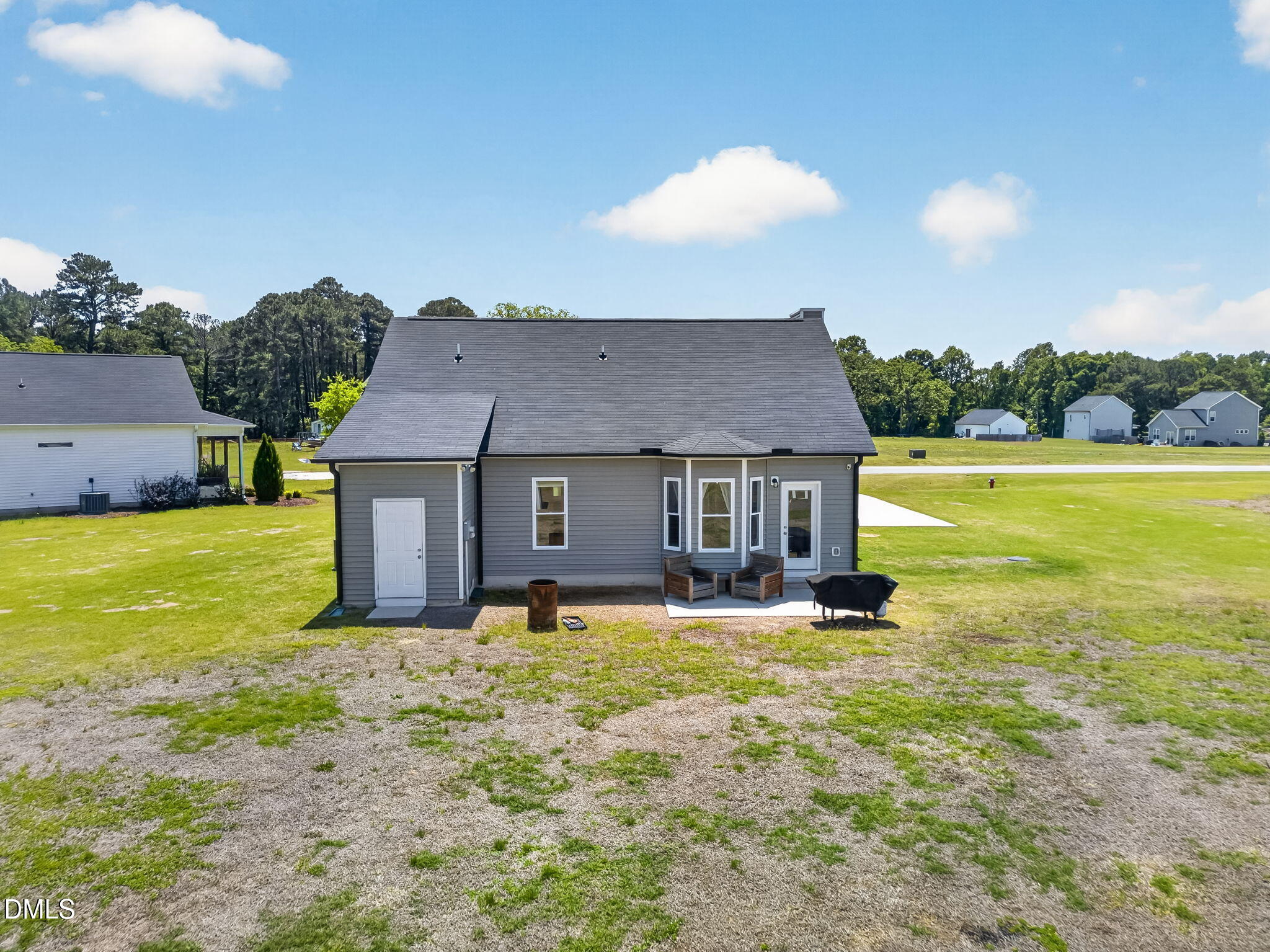 57 Overdrift Court Property Photo 4