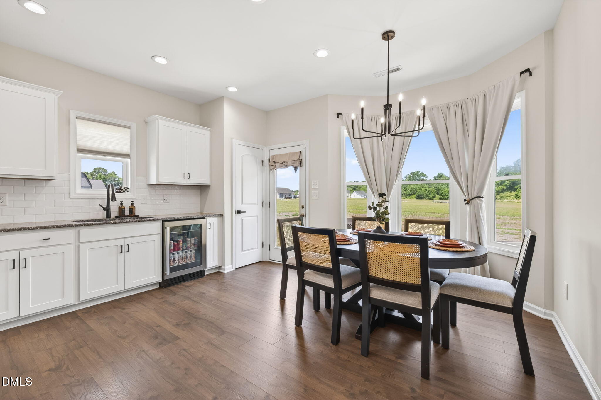 57 Overdrift Court Property Photo 9