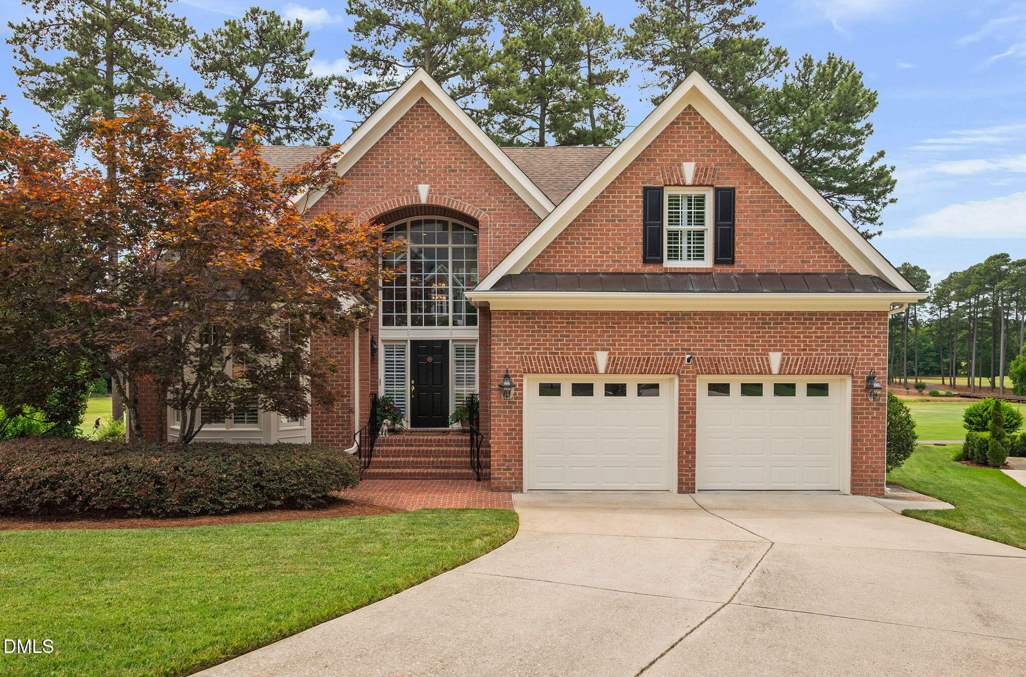121 Bending Oak Way Property Photo 1
