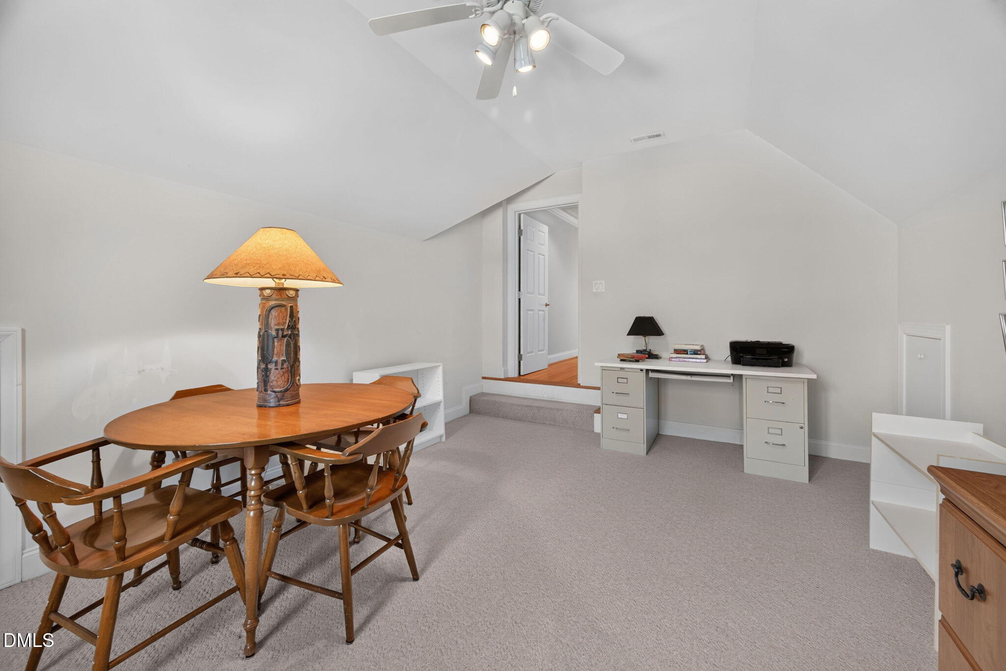 121 Bending Oak Way Property Photo 54