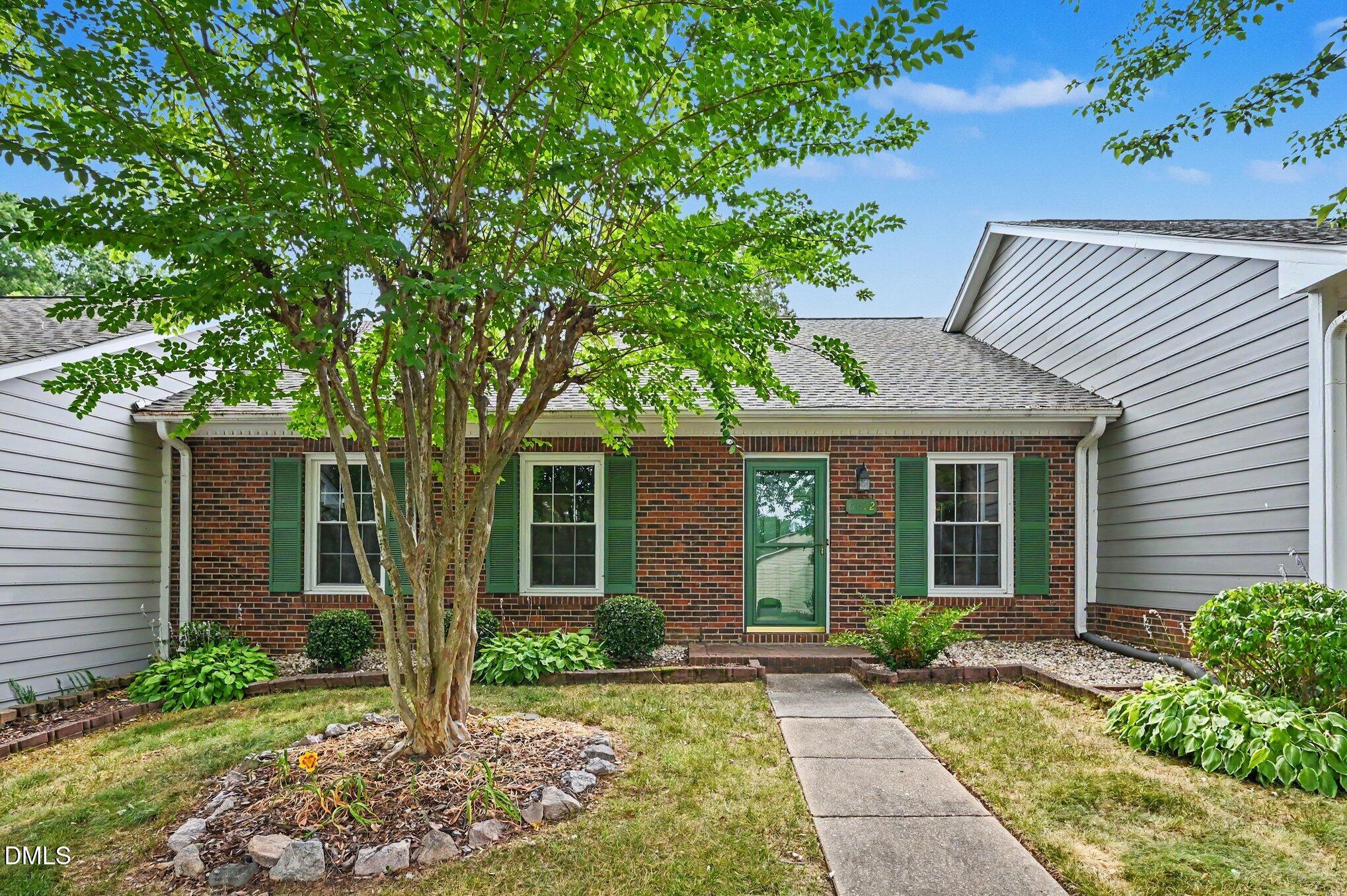 6802 Fairpoint Court Property Photo 2
