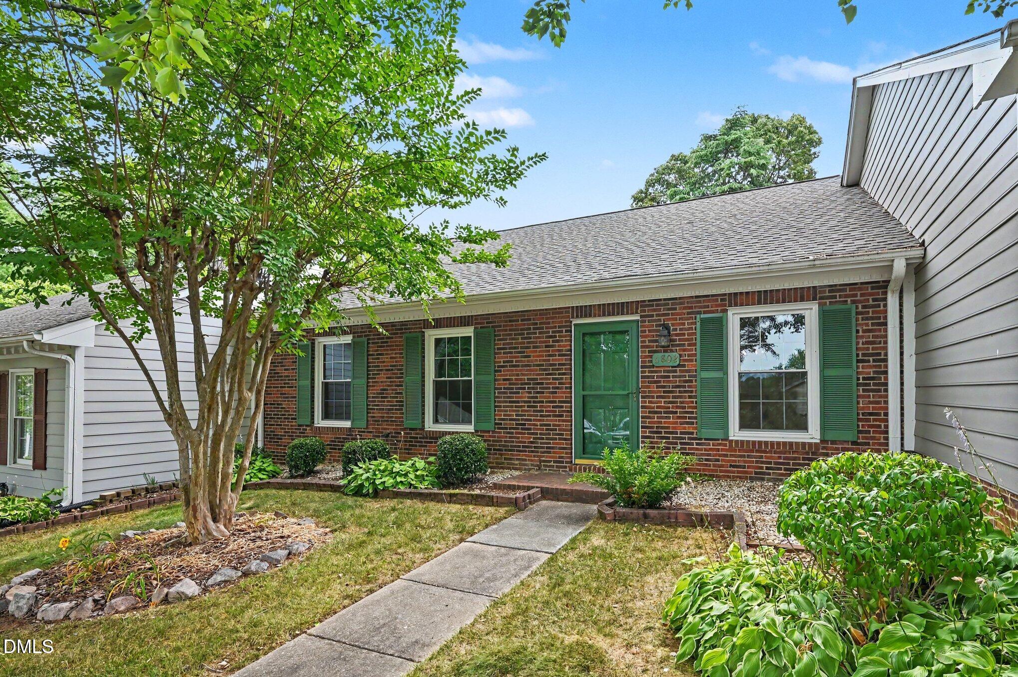 6802 Fairpoint Court Property Photo 3