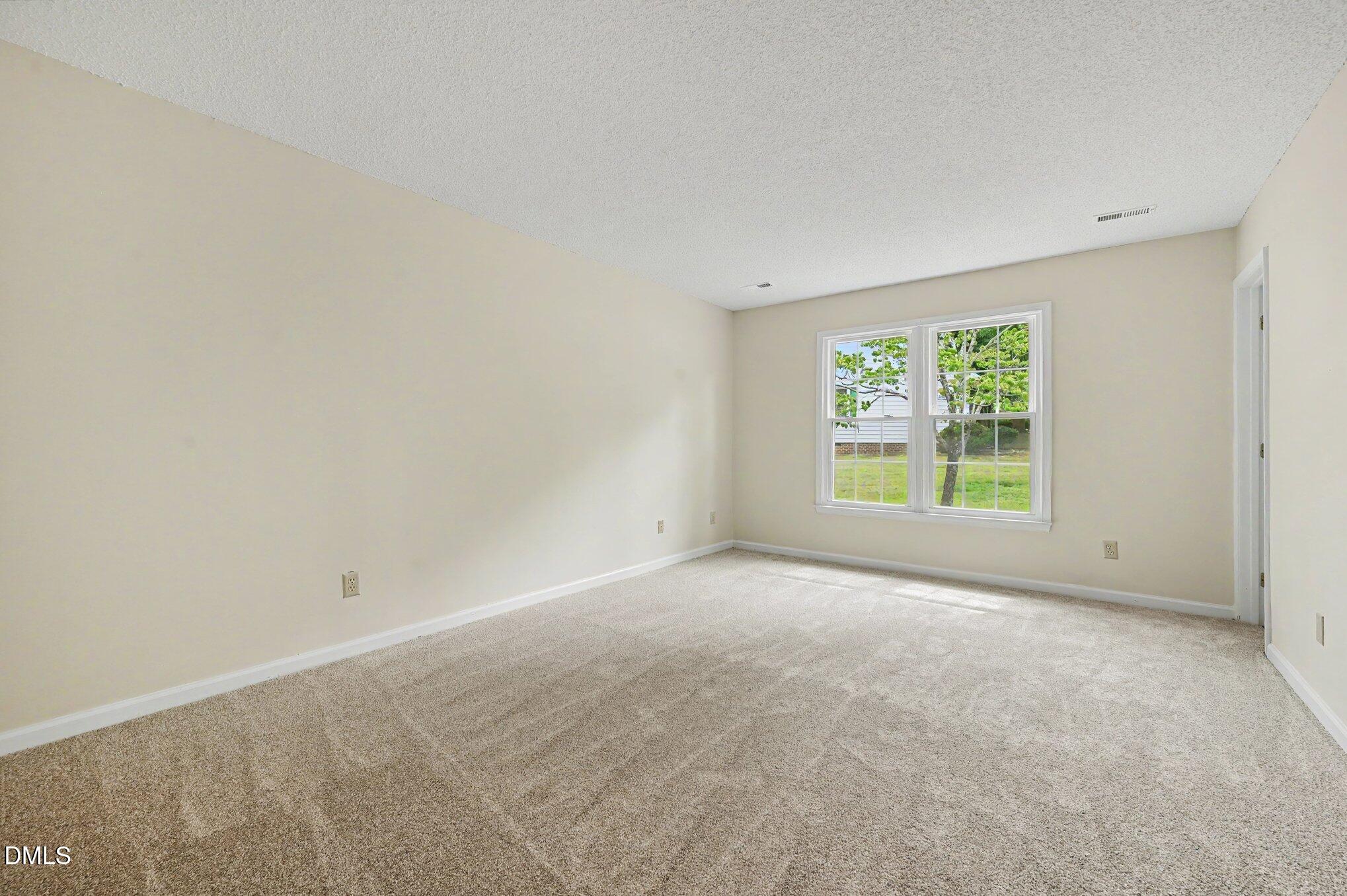 6802 Fairpoint Court Property Photo 14