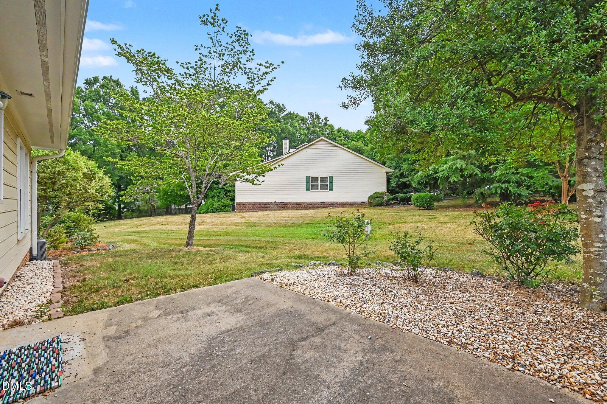 6802 Fairpoint Court Property Photo 17
