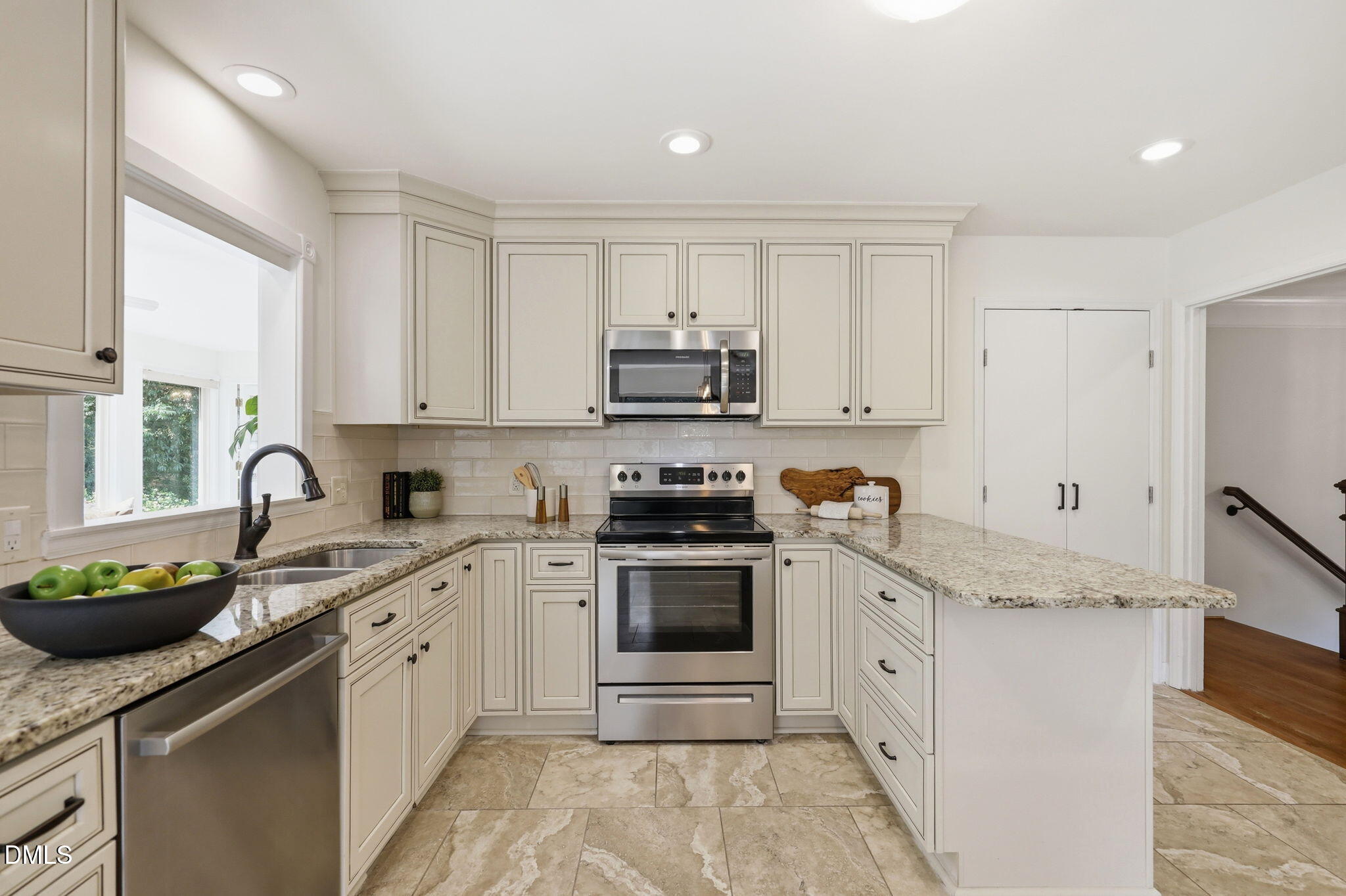 4204 Laurel Hills Road Property Photo 9