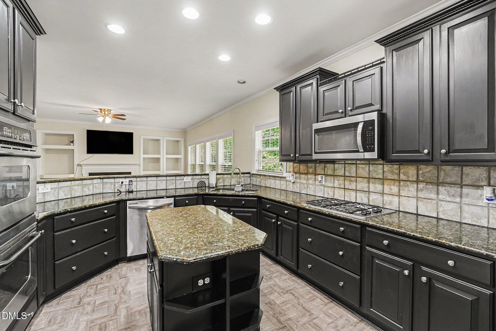 12208 Ashton Woods Lane Property Photo 8