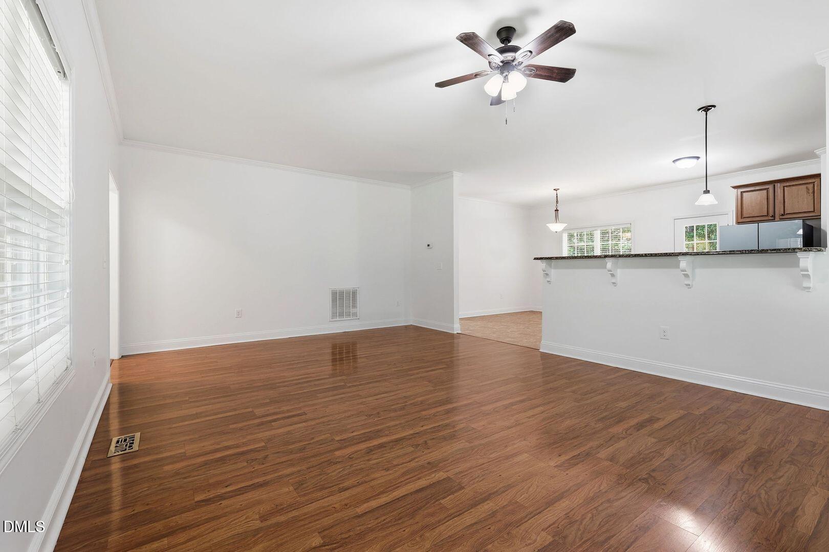 80 Valor Circle Property Photo 5