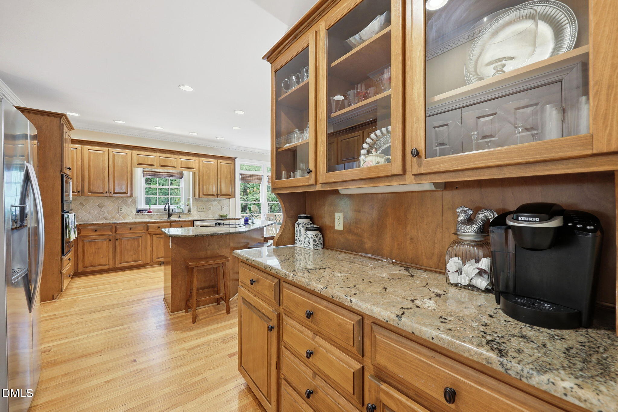 424 Grosvenor Drive Property Photo 11
