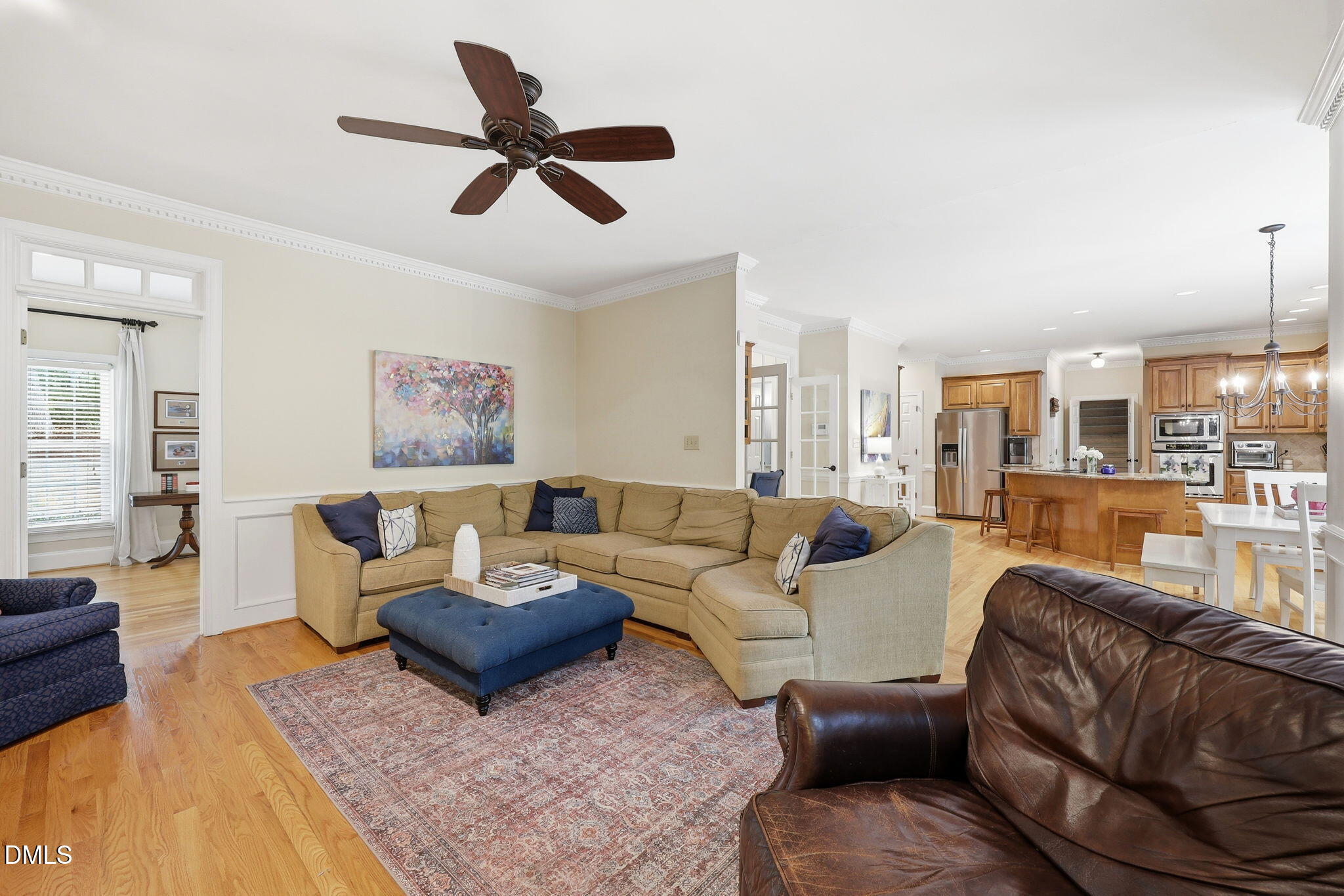 424 Grosvenor Drive Property Photo 13