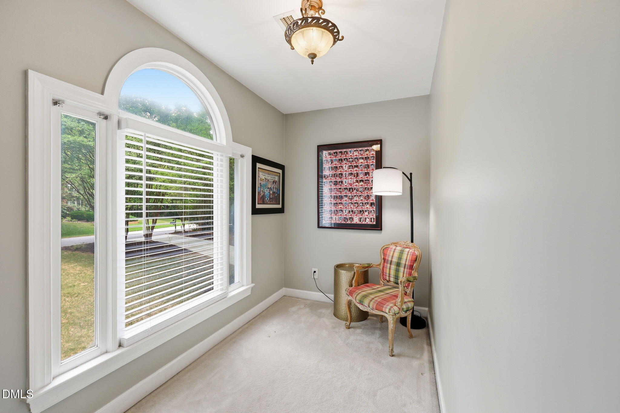 424 Grosvenor Drive Property Photo 16