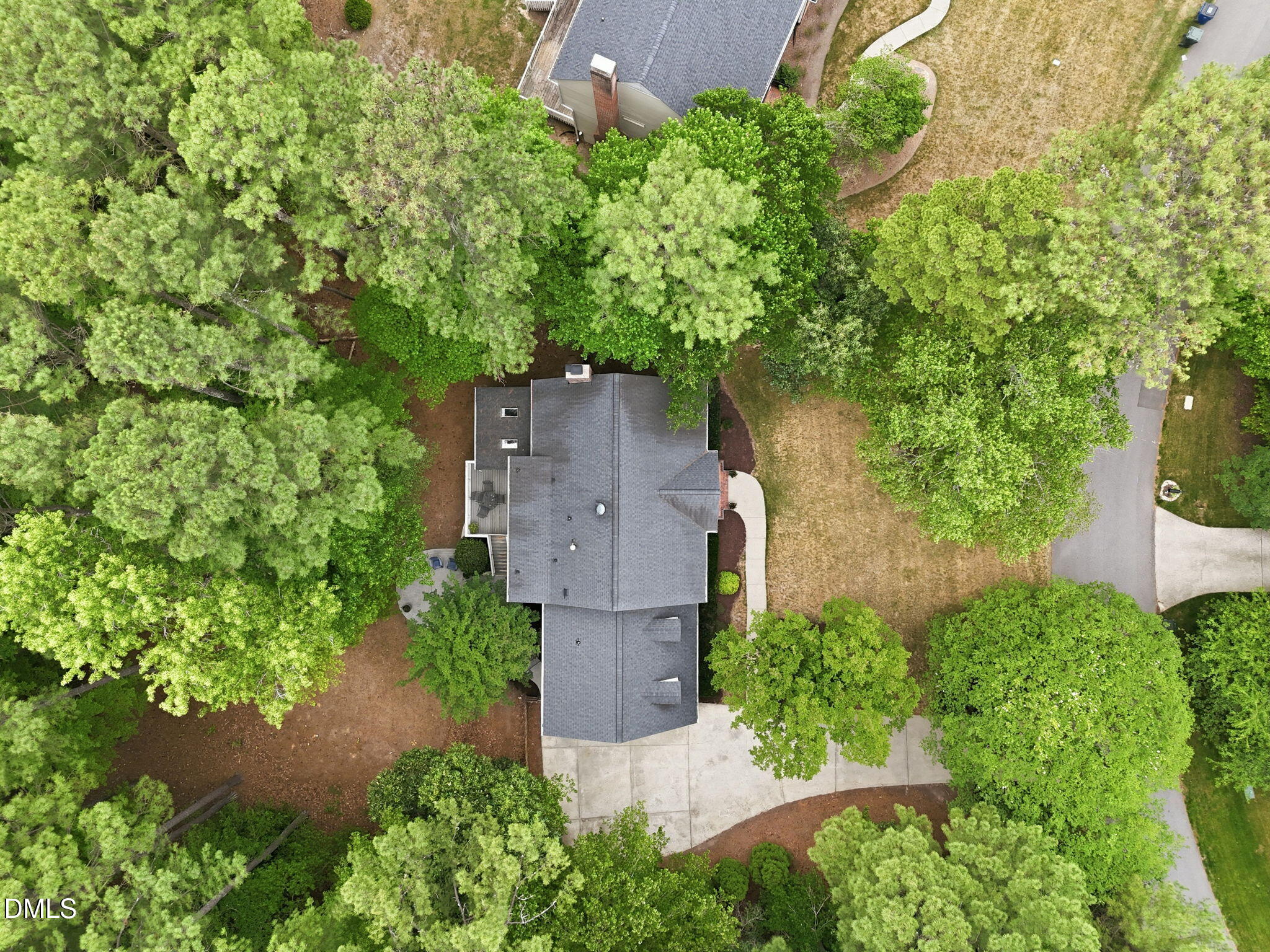 424 Grosvenor Drive Property Photo 35