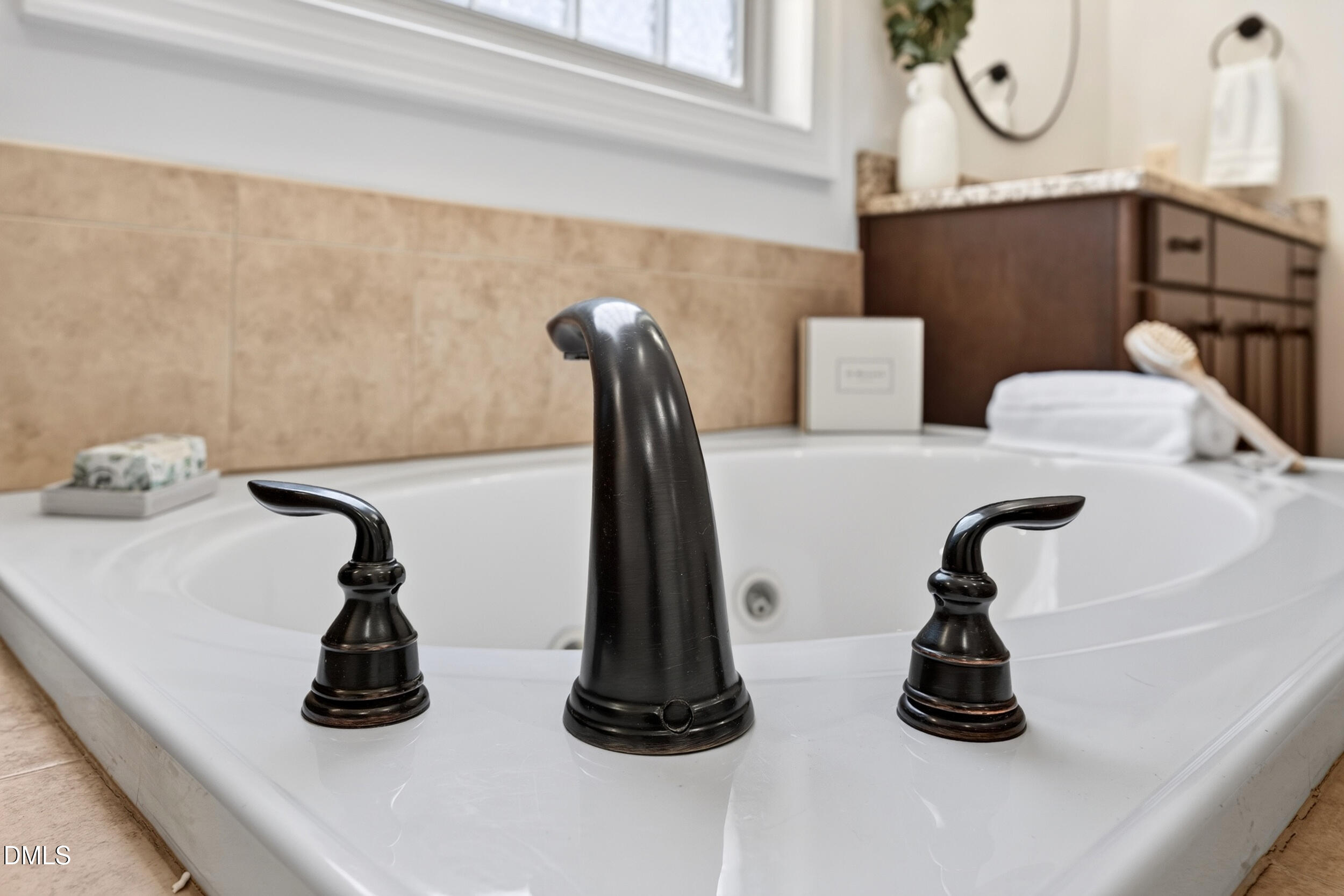 208 William Henry Way Property Photo 29