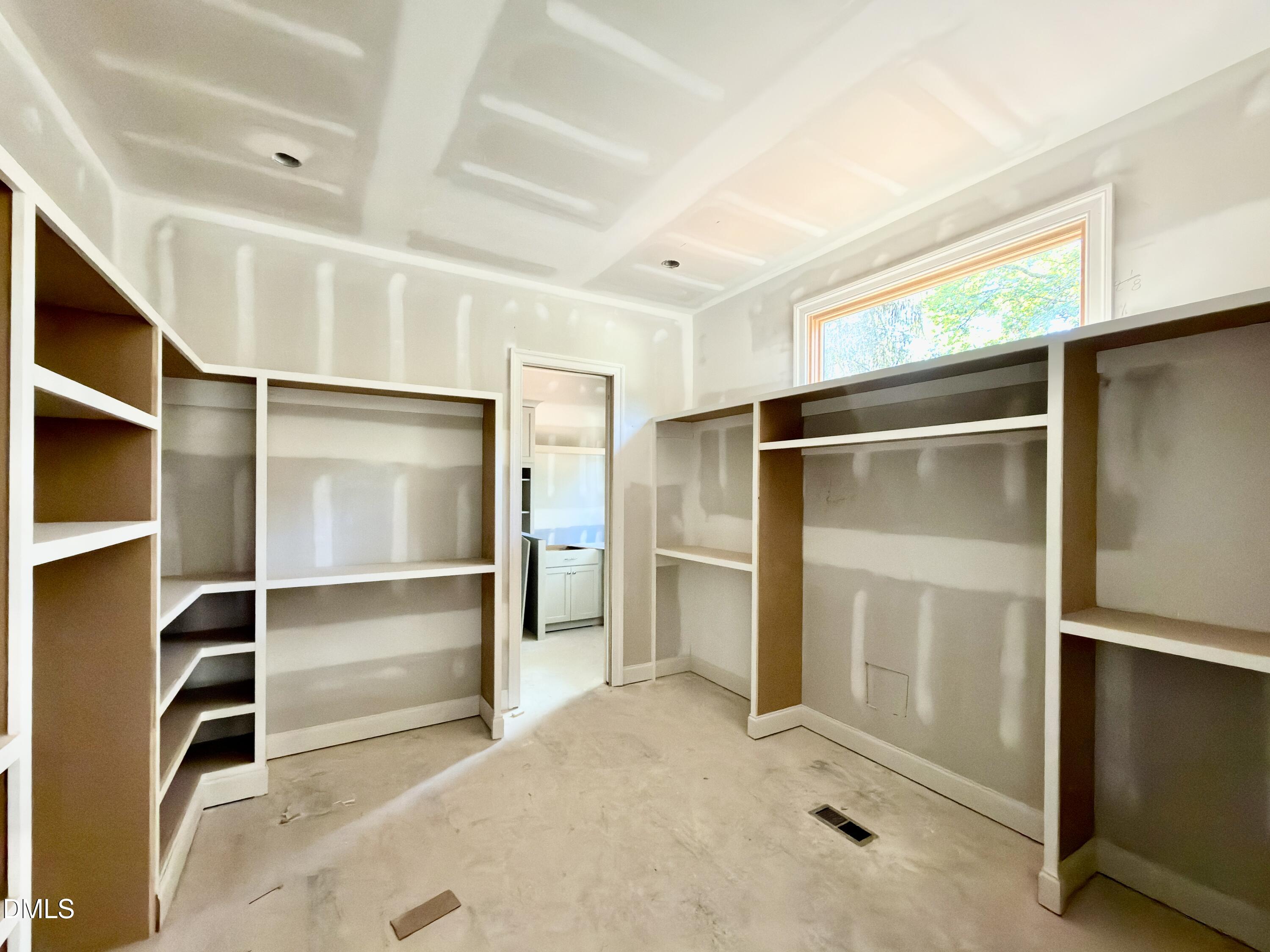 1504 Strothmore Court Property Photo 21