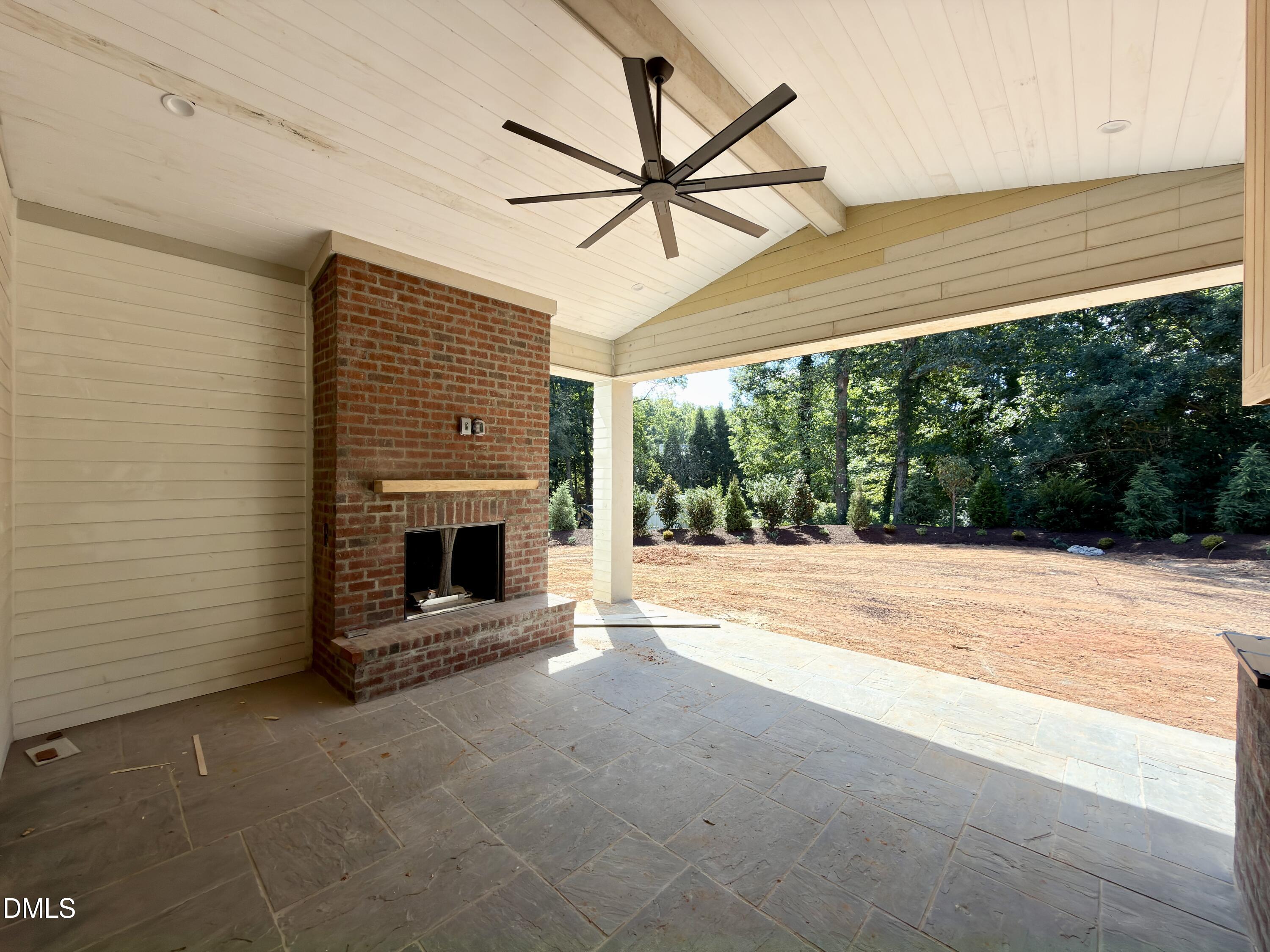 1504 Strothmore Court Property Photo 31