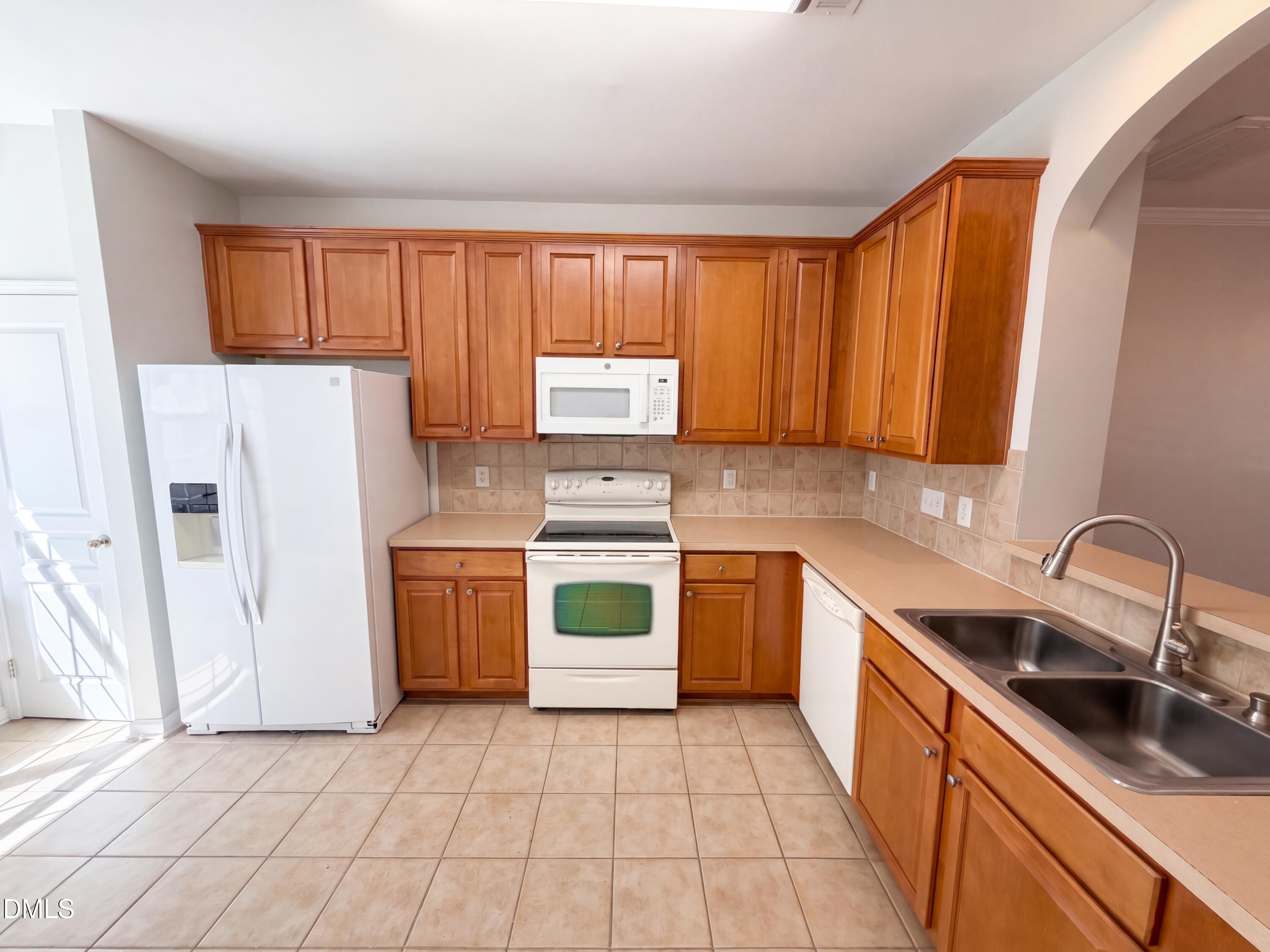 7839 Spungold Street Property Photo 7
