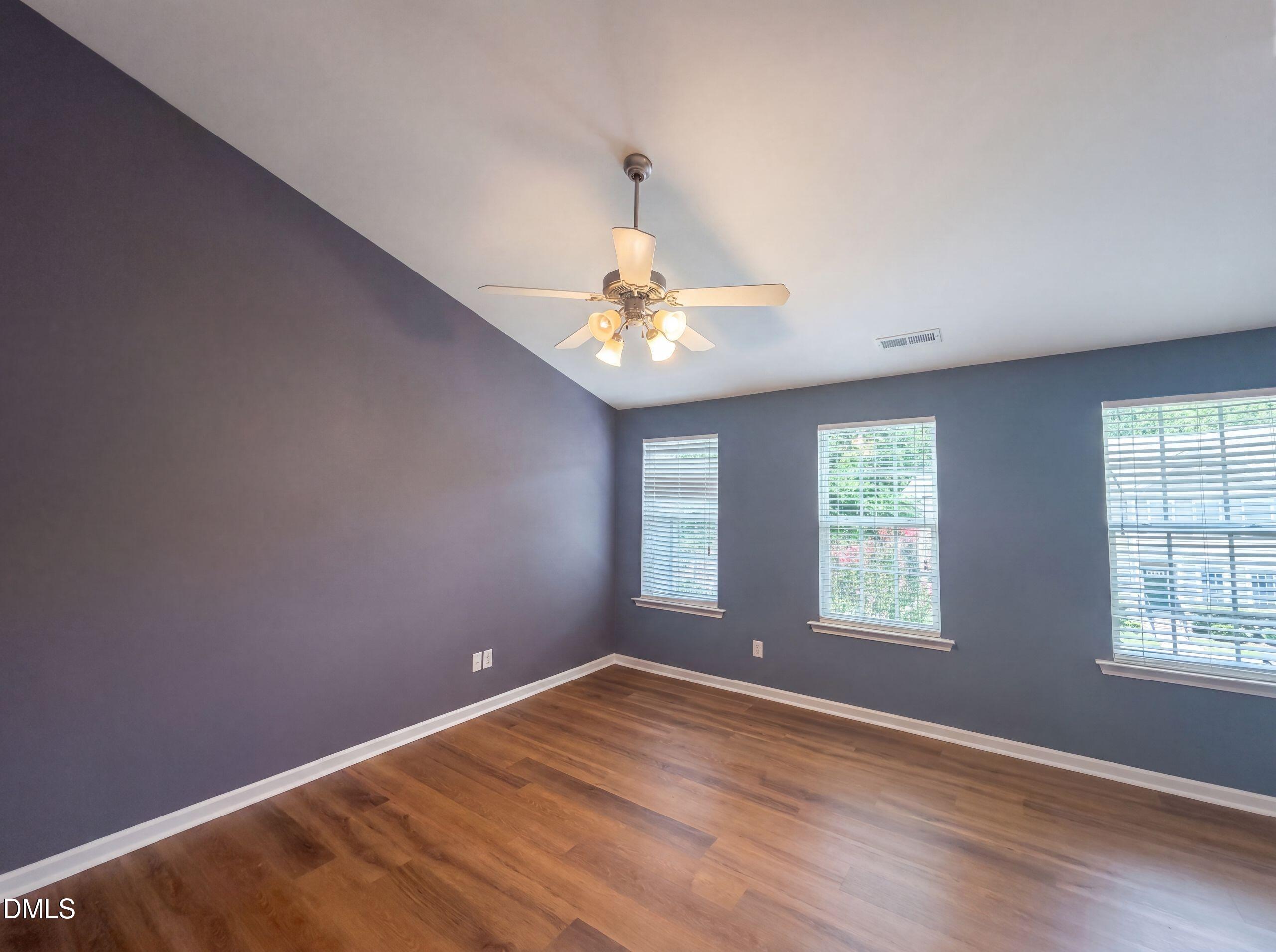 7839 Spungold Street Property Photo 10