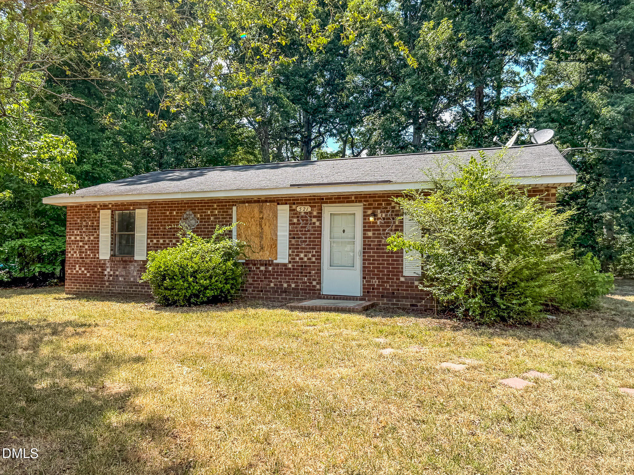 521 Locust Road Property Photo 1