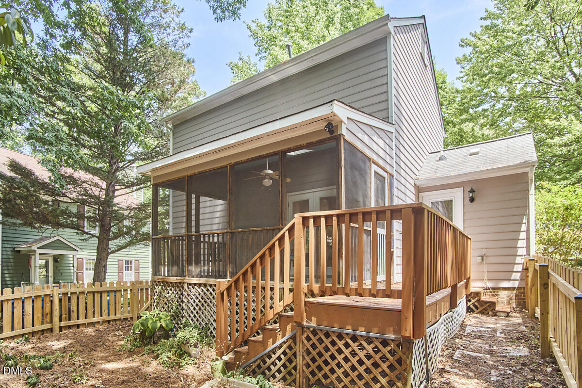 715 Sleepy Creek Drive Property Photo 46