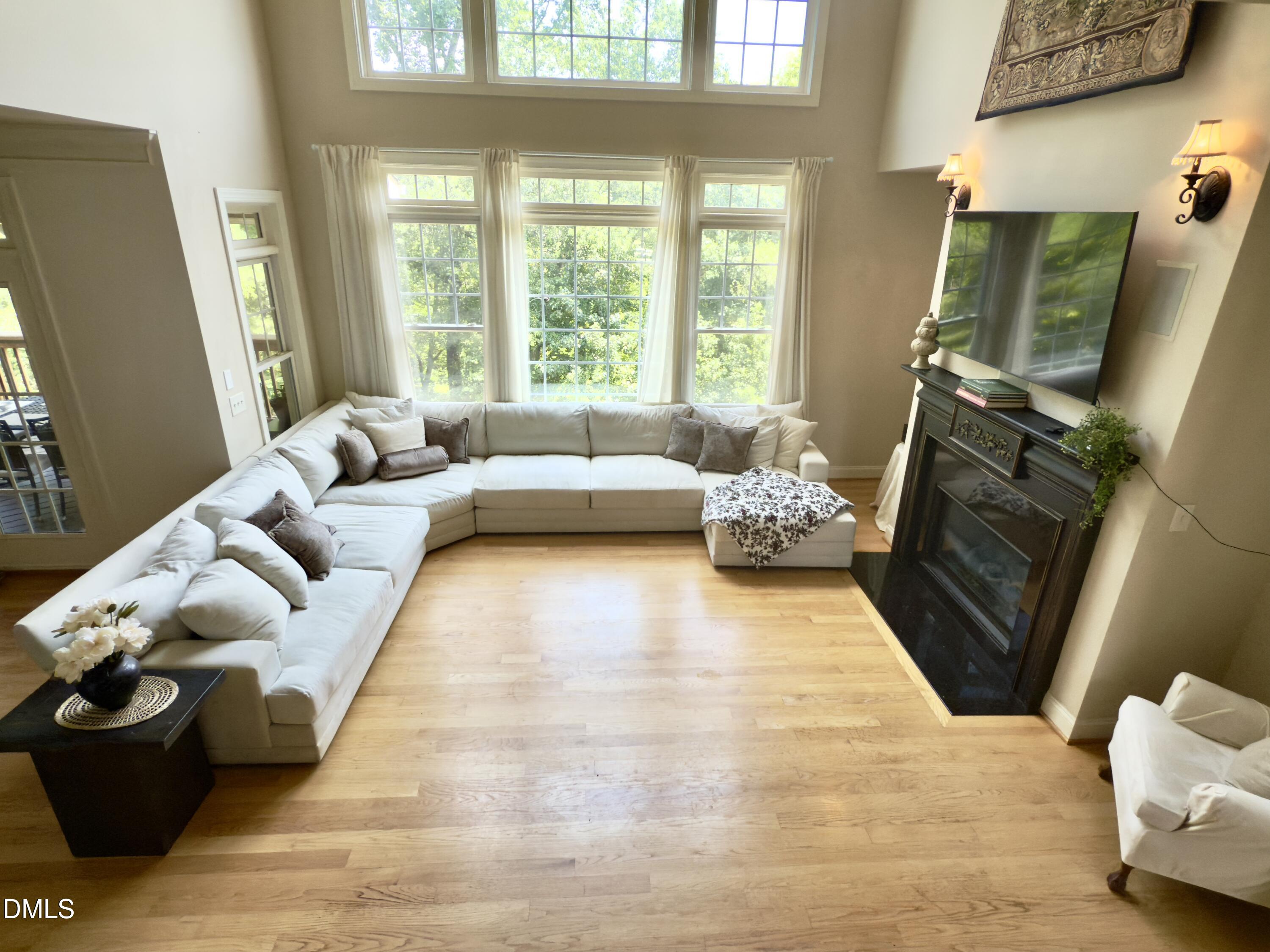 12416 Beauvoir Street Property Photo 10