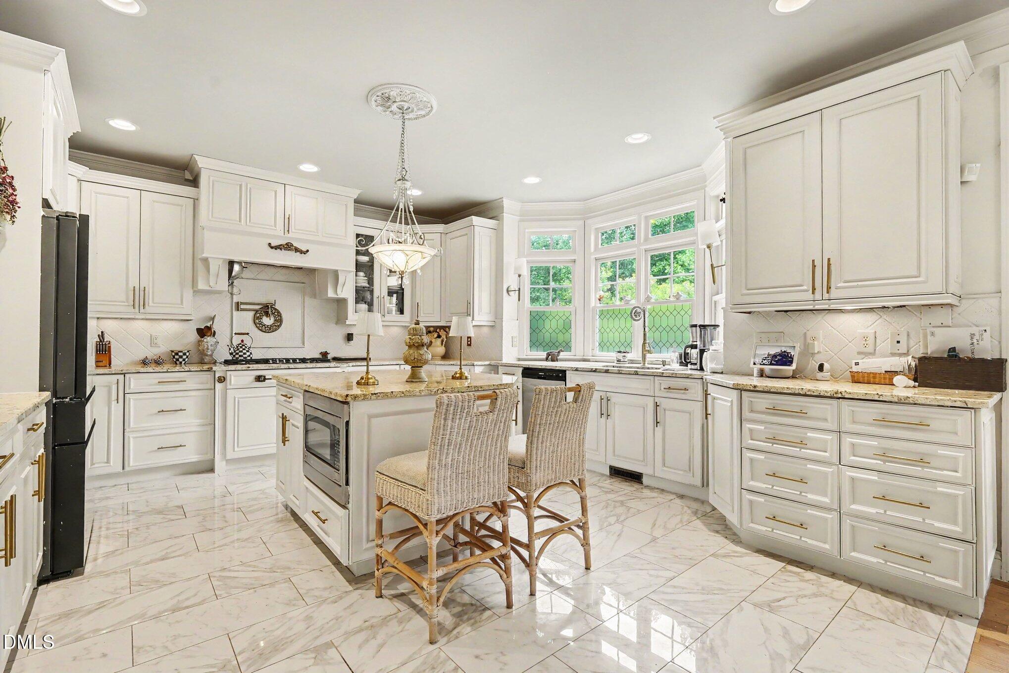 12416 Beauvoir Street Property Photo 14