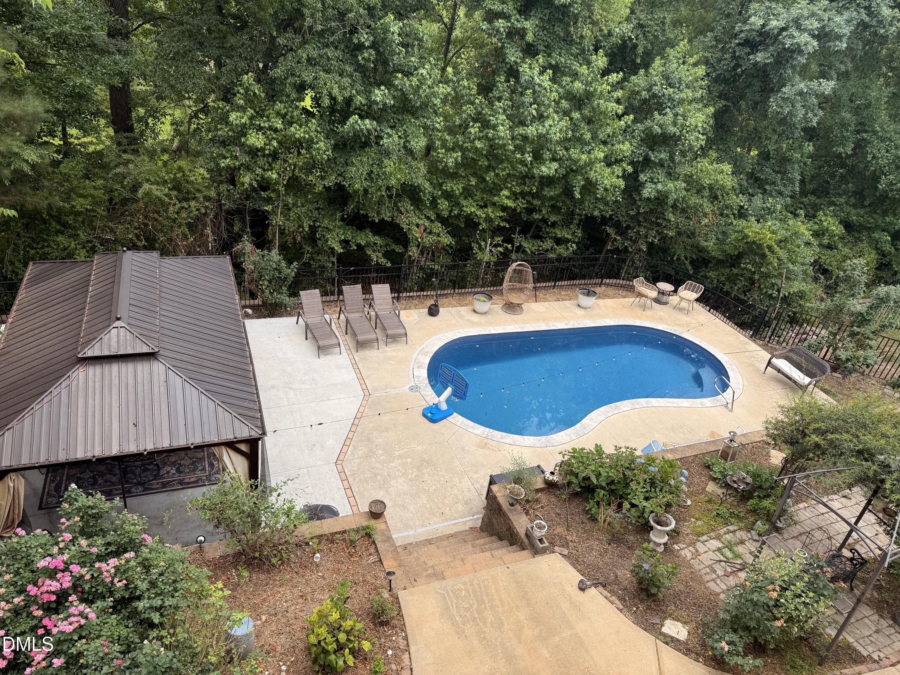 12416 Beauvoir Street Property Photo 33