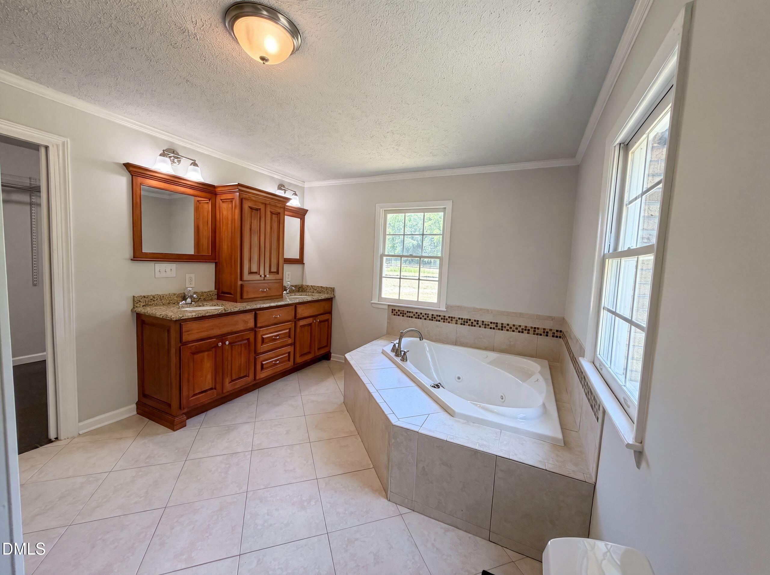 5416 Shipman Road Property Photo 5