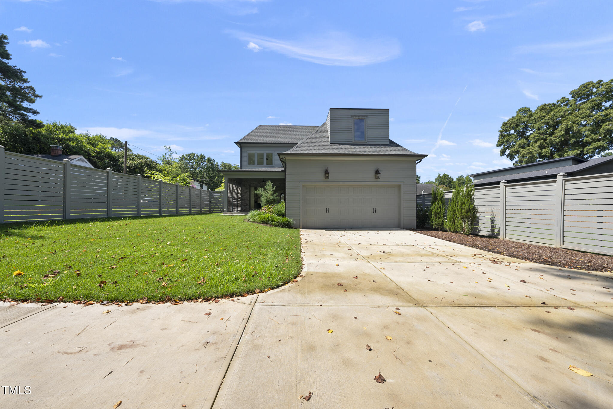 625 Glascock Street Property Photo 37