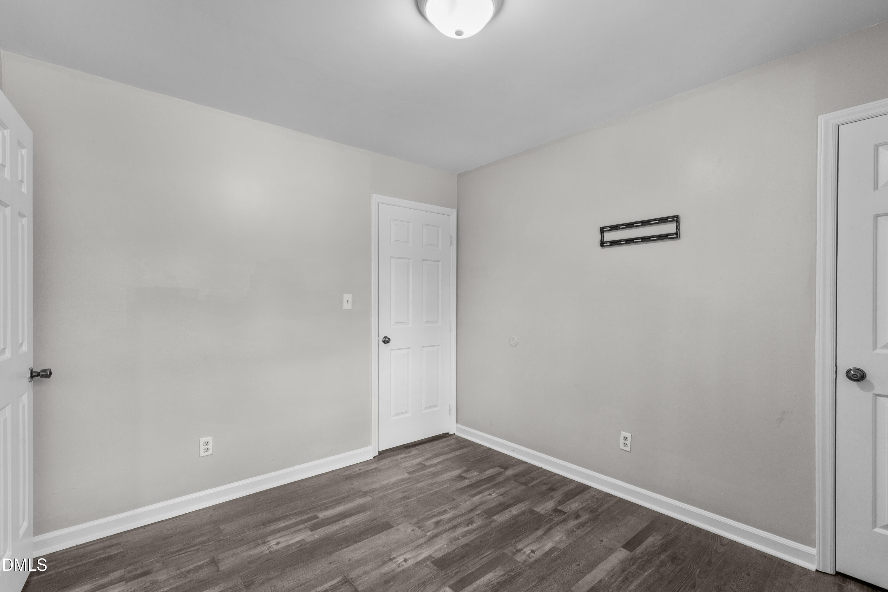 4715 Mallory Court Property Photo 14