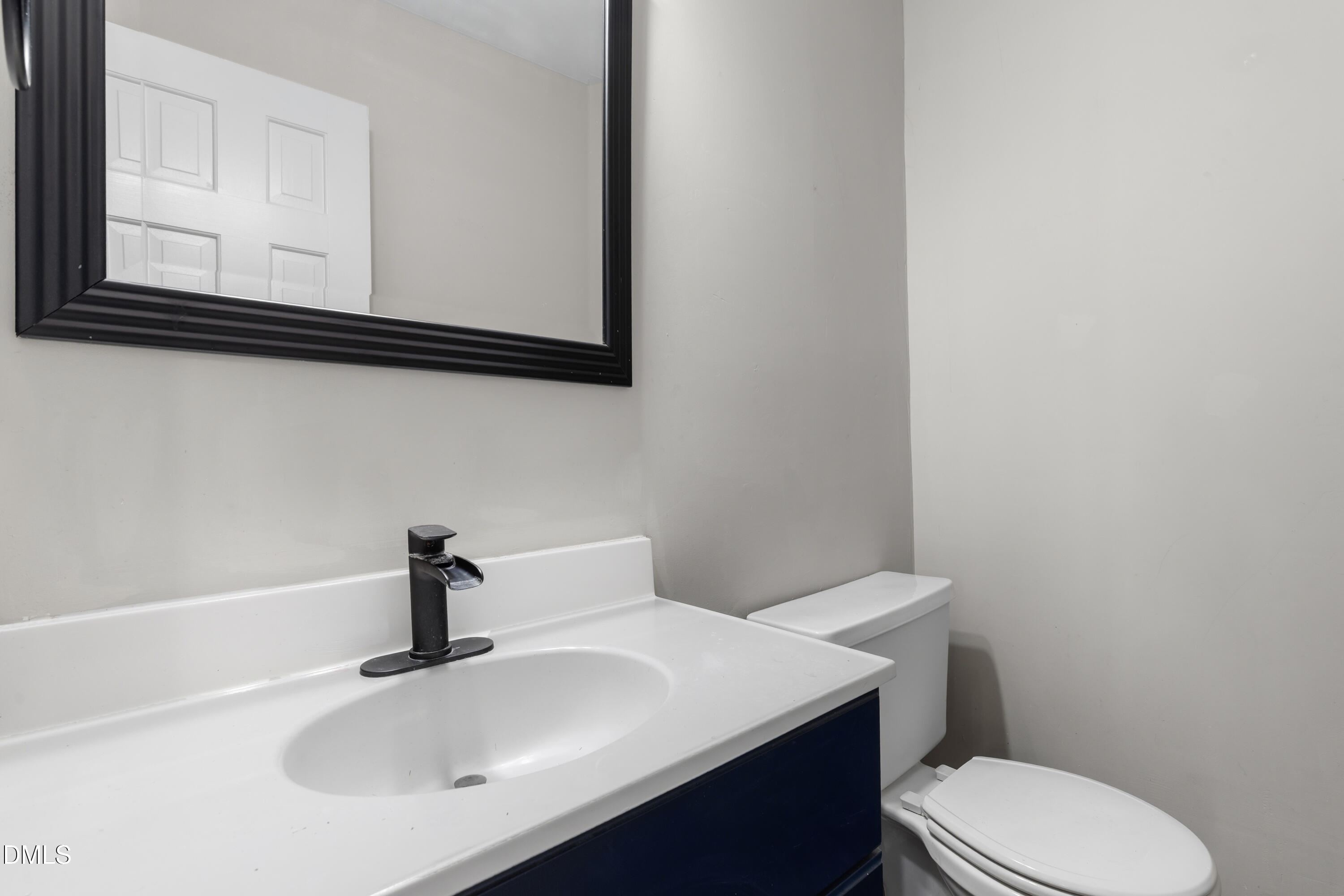 4715 Mallory Court Property Photo 16