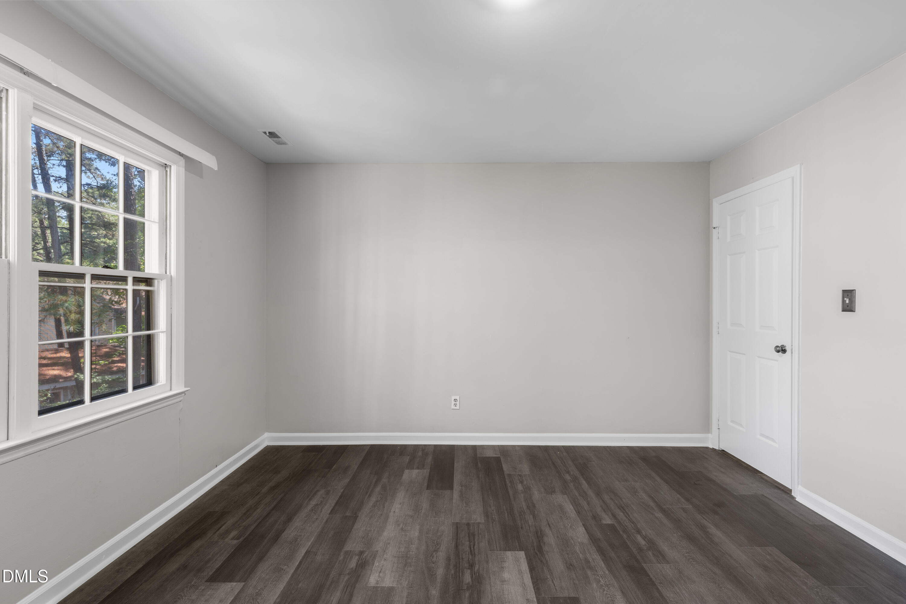 4715 Mallory Court Property Photo 20