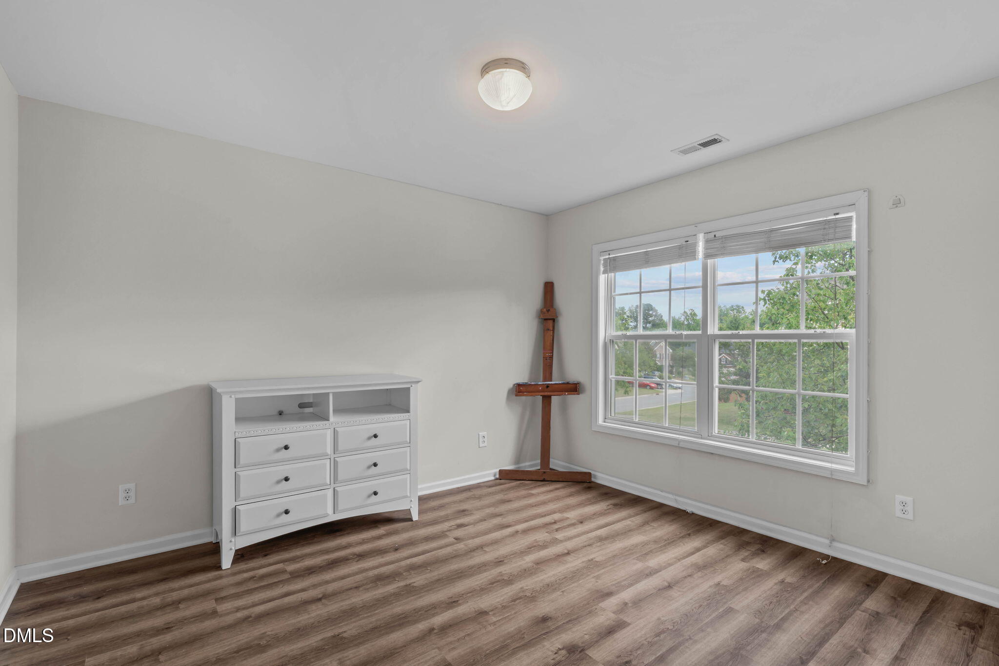 2352 Rainy Lake Street Property Photo 21