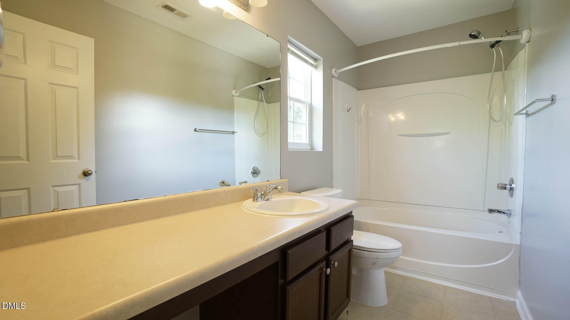 140 Bellfare Drive Property Photo 24