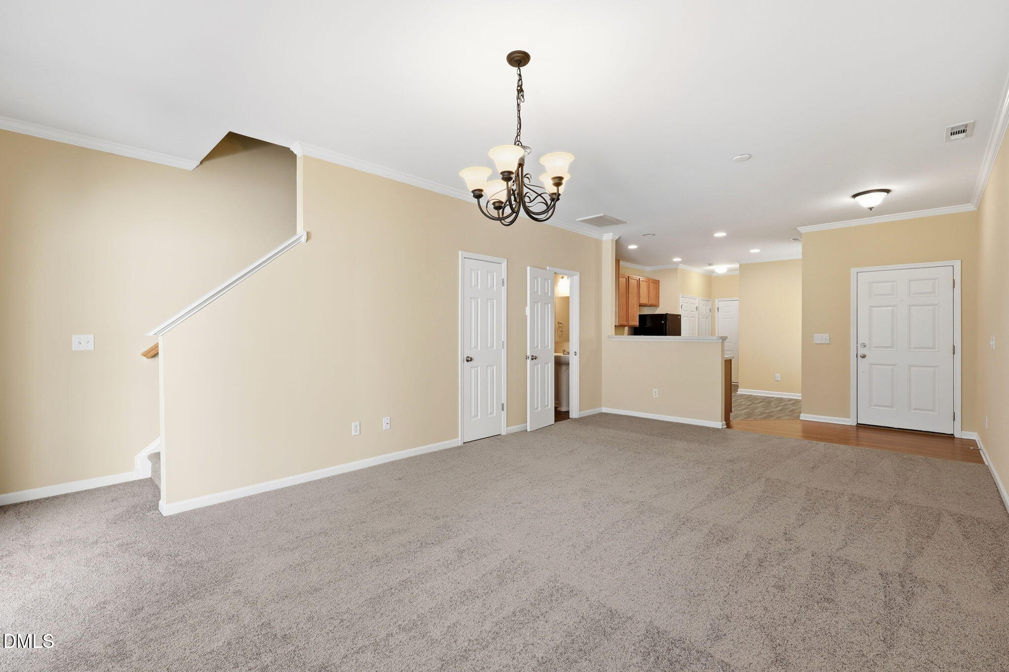 2617 Forest Shadows Lane Property Photo 8