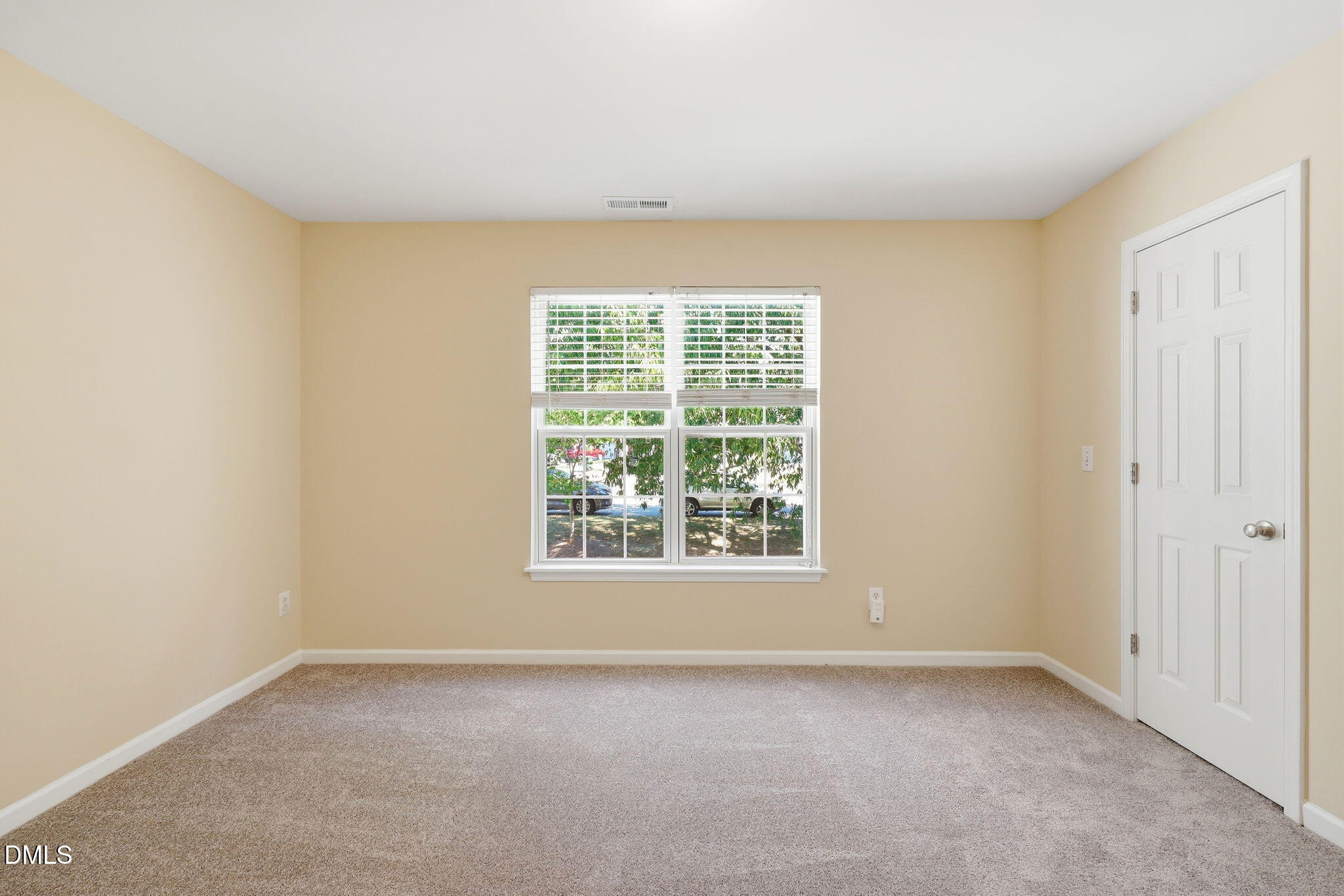 2617 Forest Shadows Lane Property Photo 13