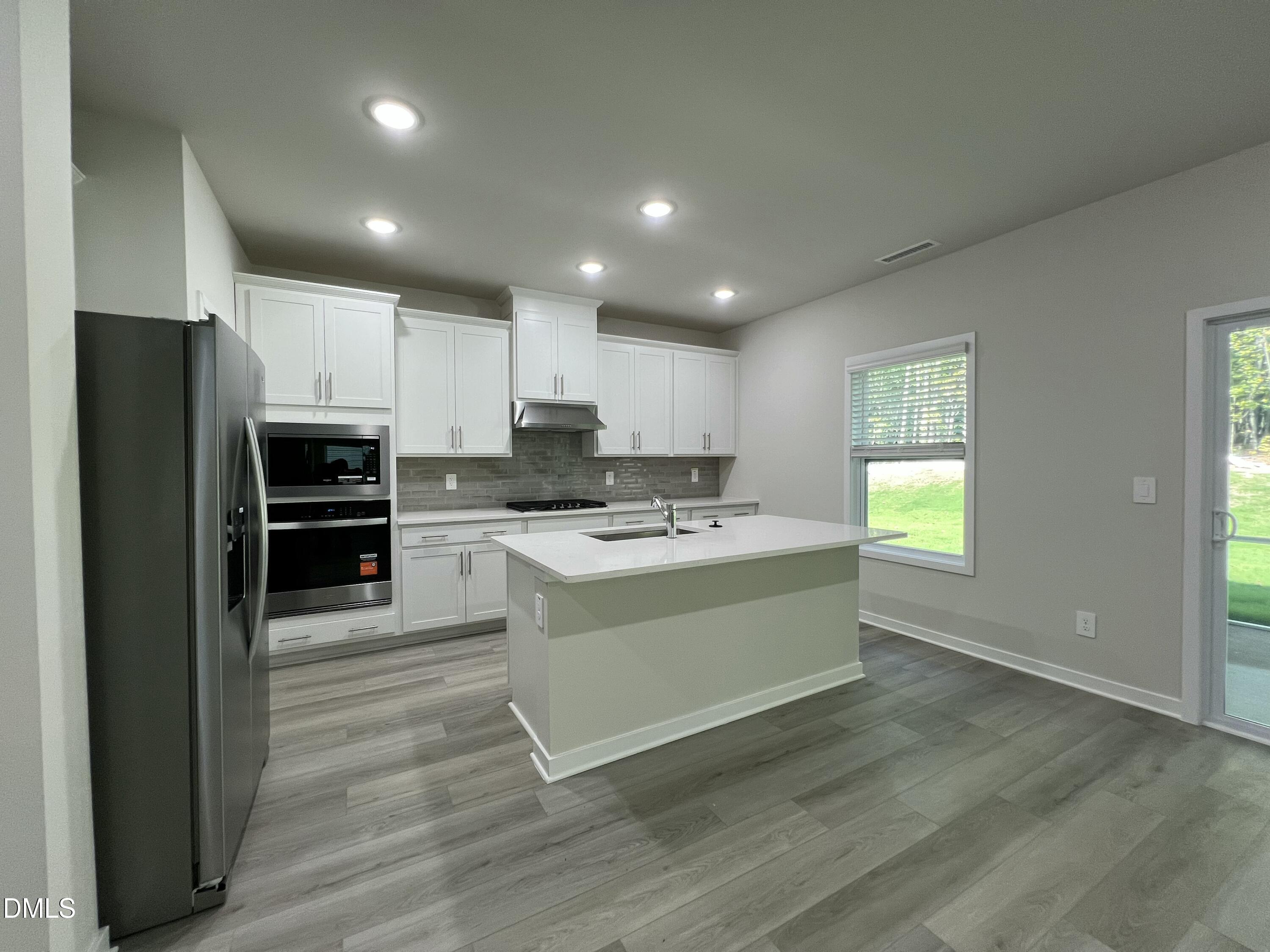 5951 Fallowfield Lane Property Photo 4