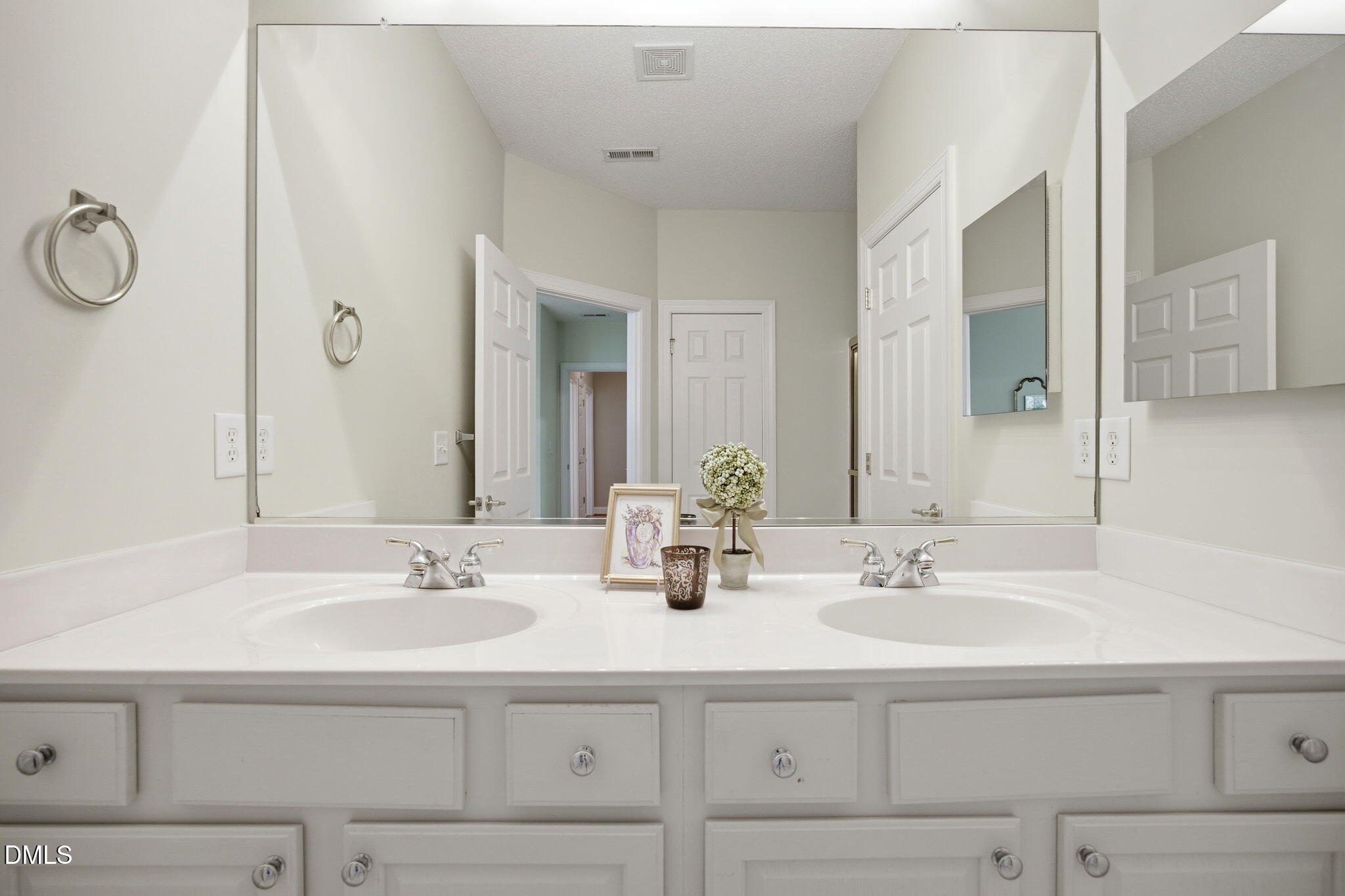 204 Crystal Brook Lane Property Photo 20