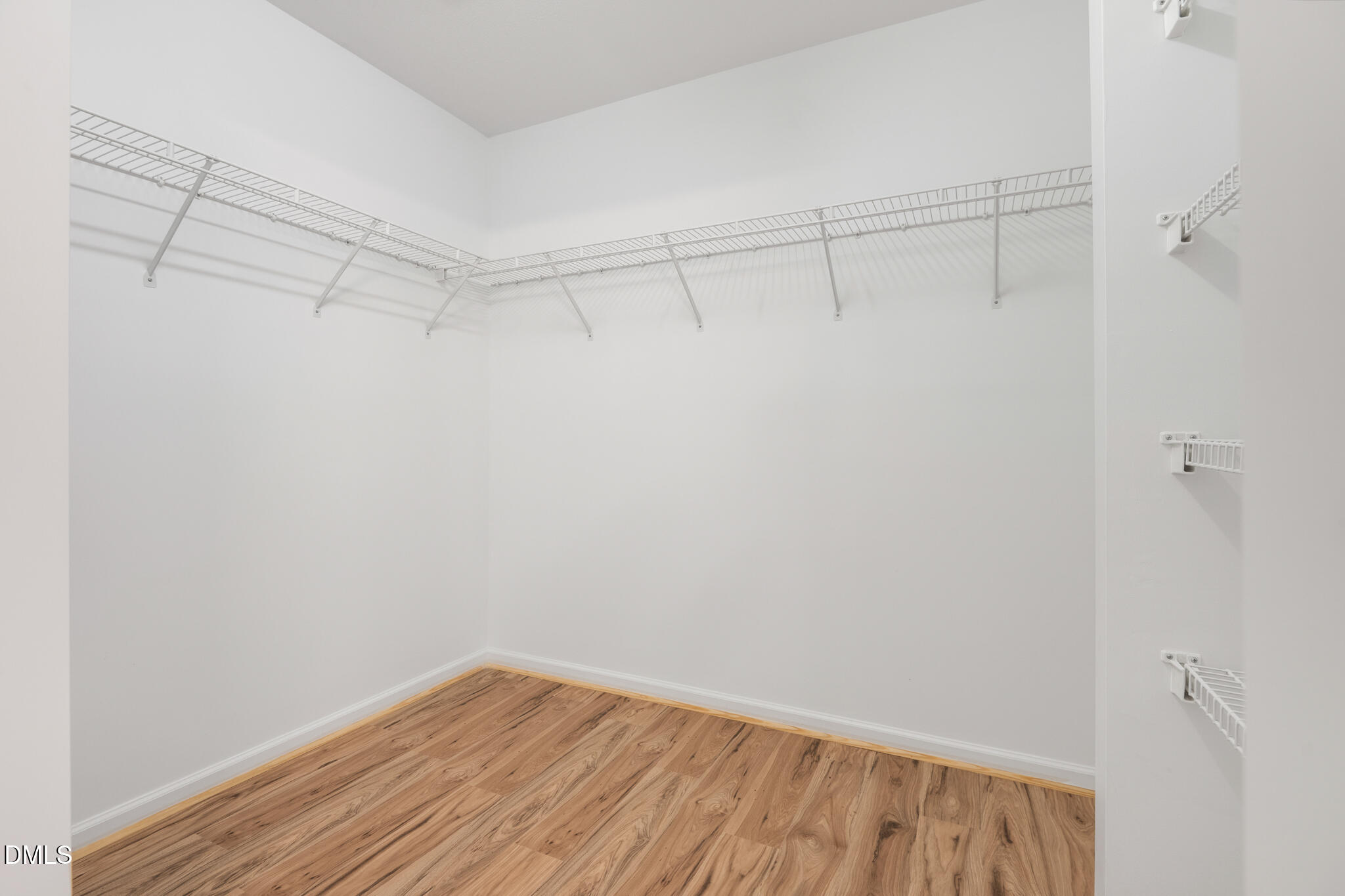 2102 Meade Lane Property Photo 31