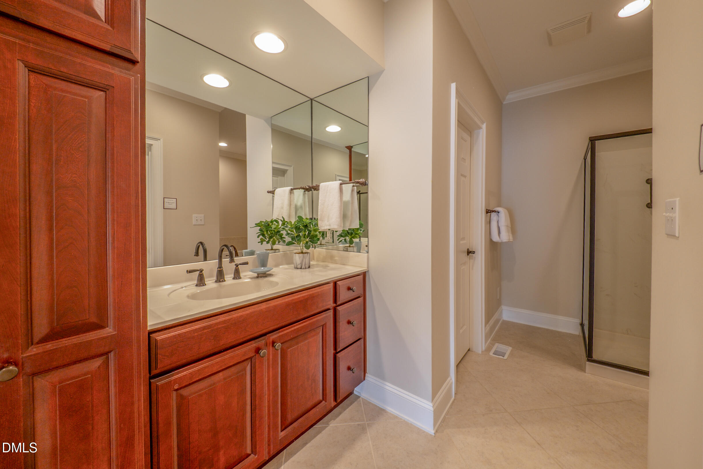 403 Cedar Ridge Way Property Photo 32