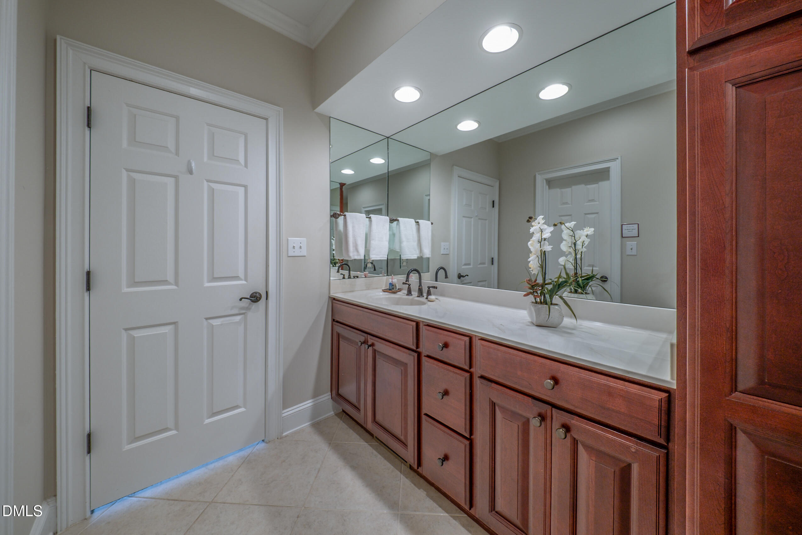 403 Cedar Ridge Way Property Photo 34