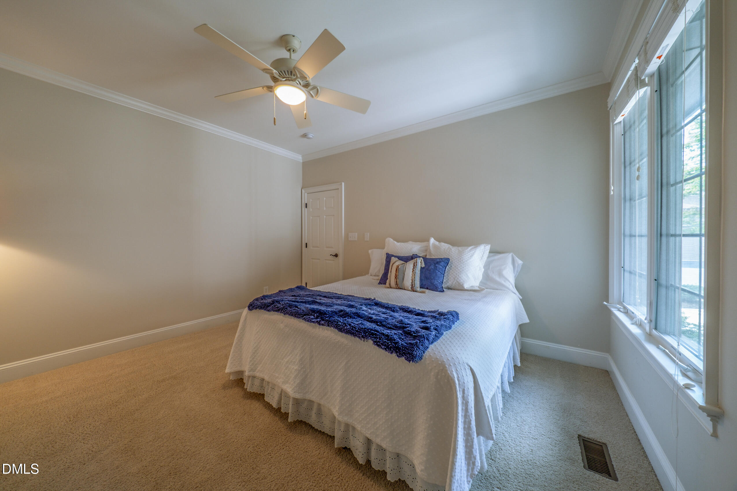 403 Cedar Ridge Way Property Photo 40