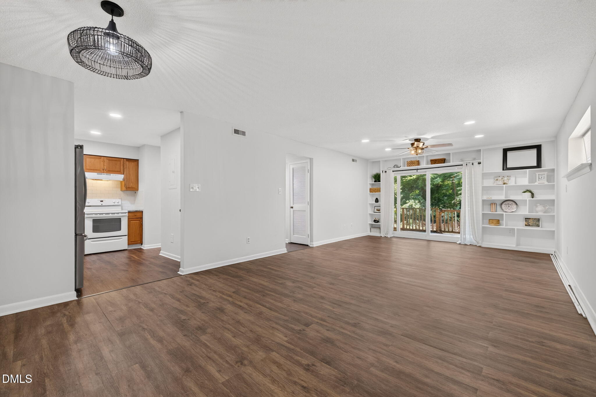 546 Pine Ridge Place Property Photo 1